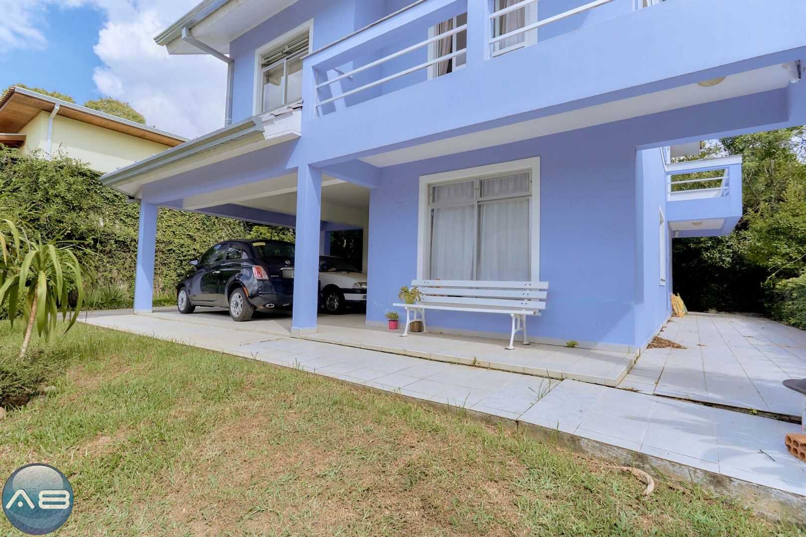 Casa com 3 dormitórios à venda,1800.00 m , são lourenço, CURIT...