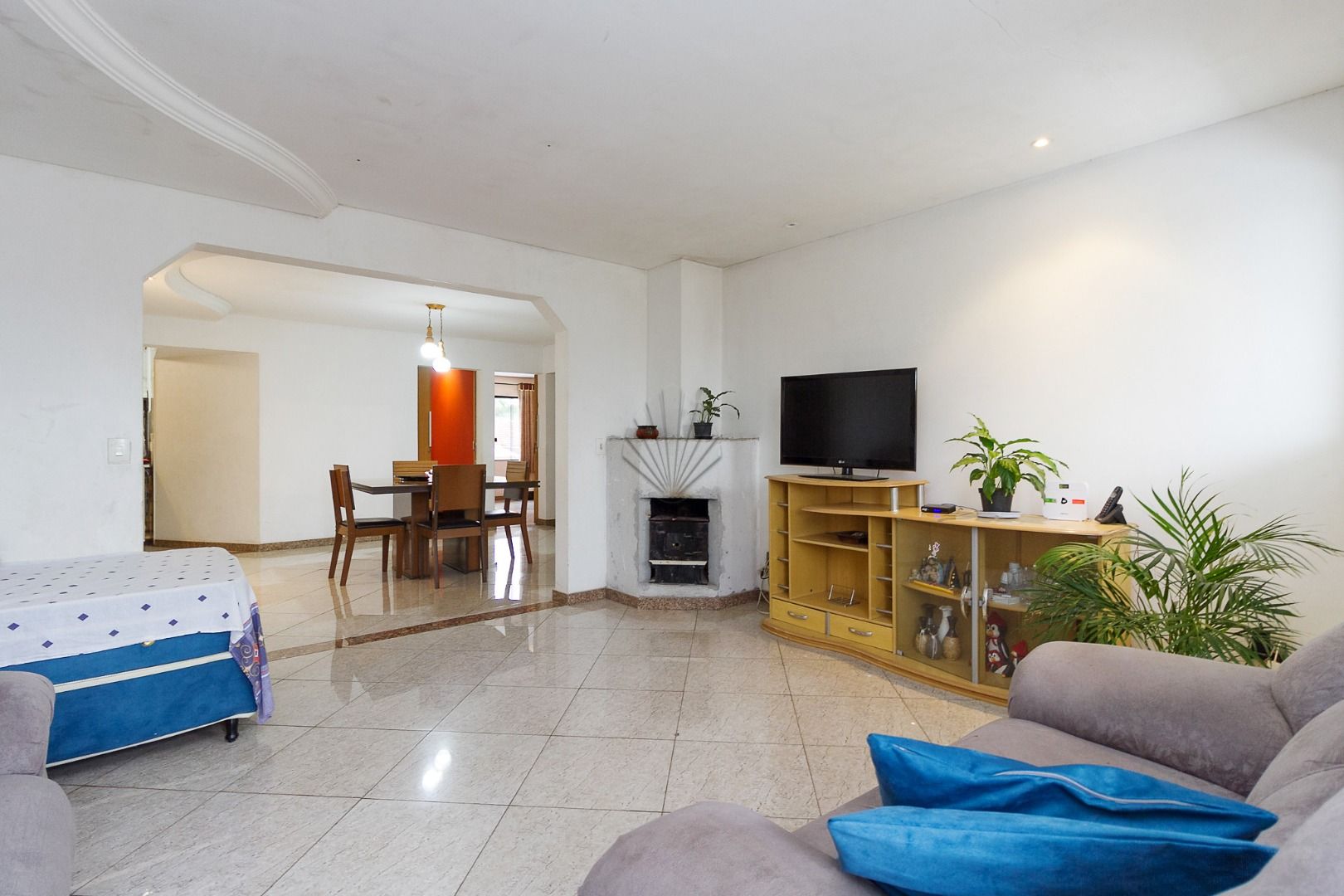 Sobrado com 4 quartos à venda, 655 m2 por R  979.000 - Pinheir...