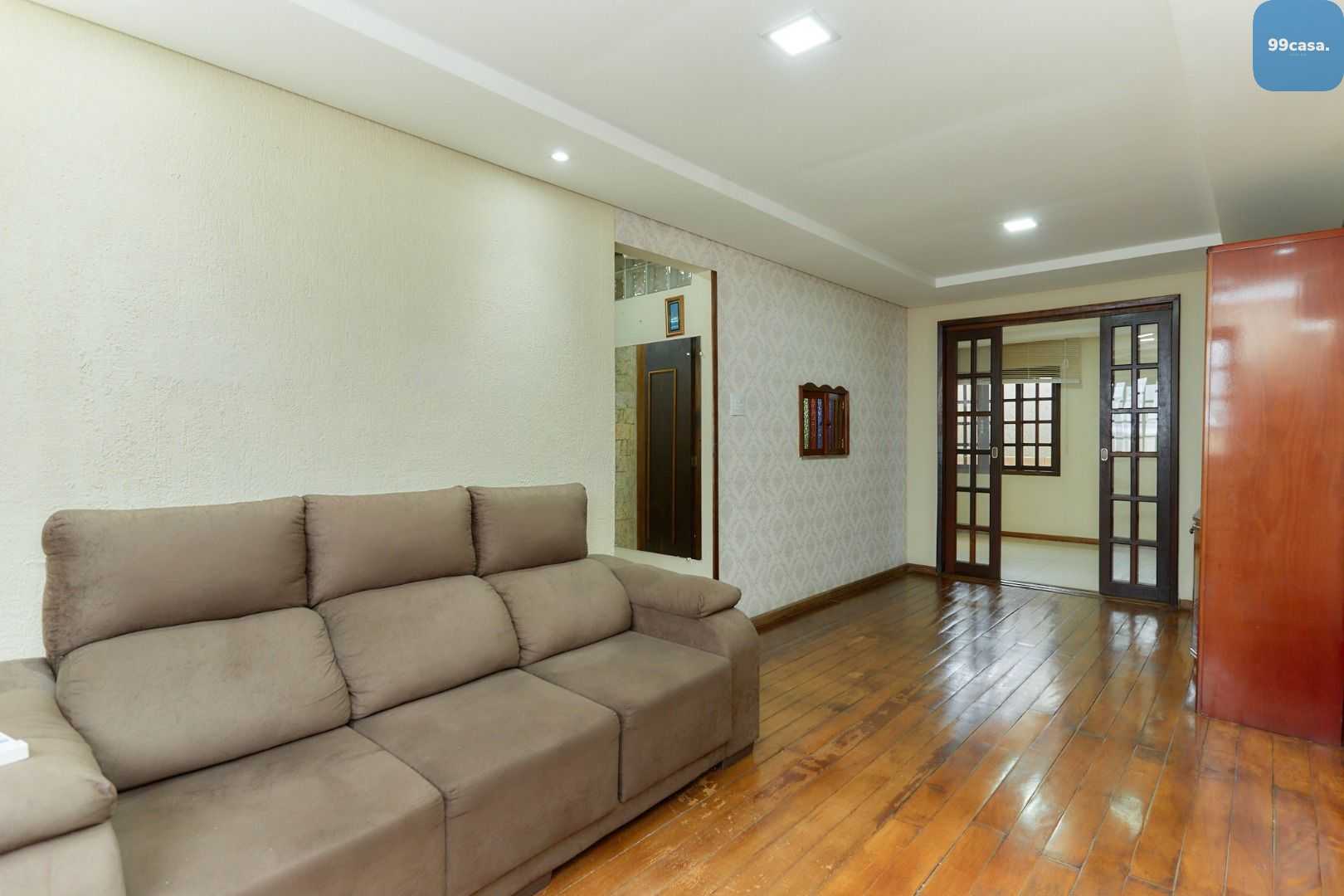 Casa 230m   com 03 dormitórios à venda, Bairro Boa Vista, CURI...