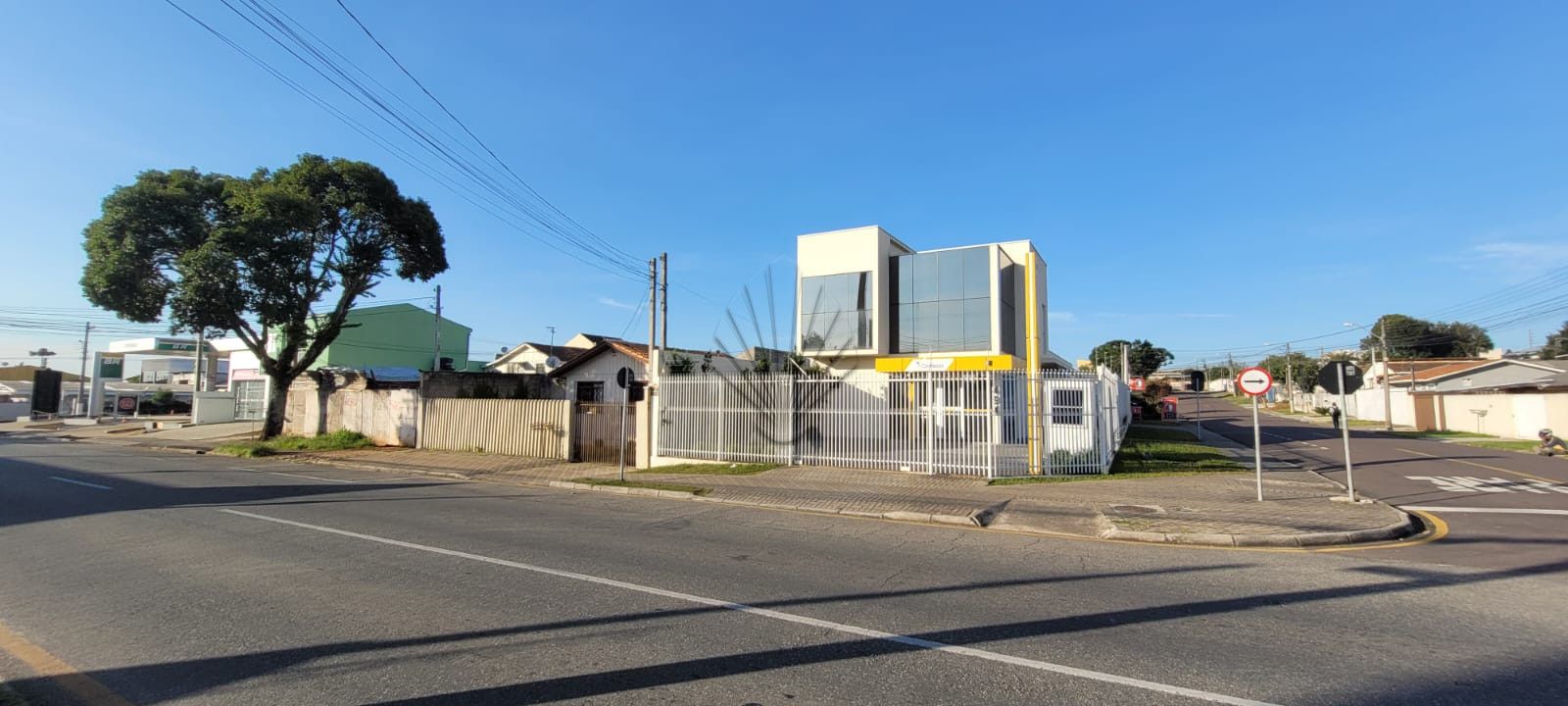 Terreno à venda, 440 m2 por R  999.000 - Xaxim - Curitiba PR