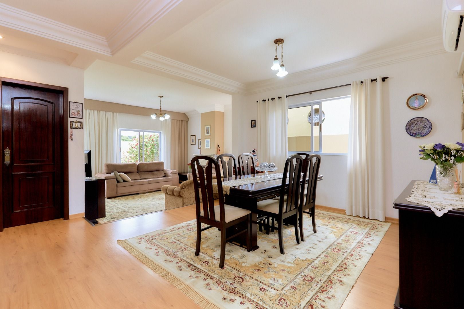 Casa com 3 dormitórios à venda, 370 m  por R  1.450.000,00 - P...