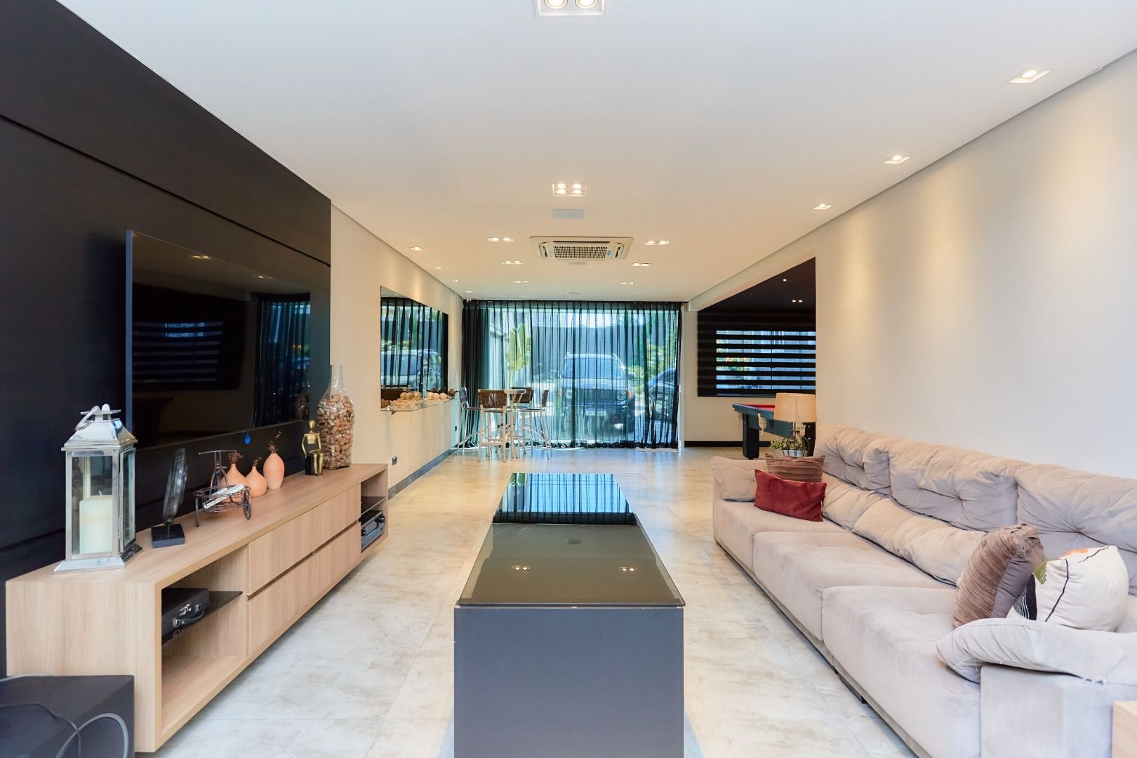 Casa com 5 quartos à venda, 480 m2 por R  2.899.000 - Boqueirã...