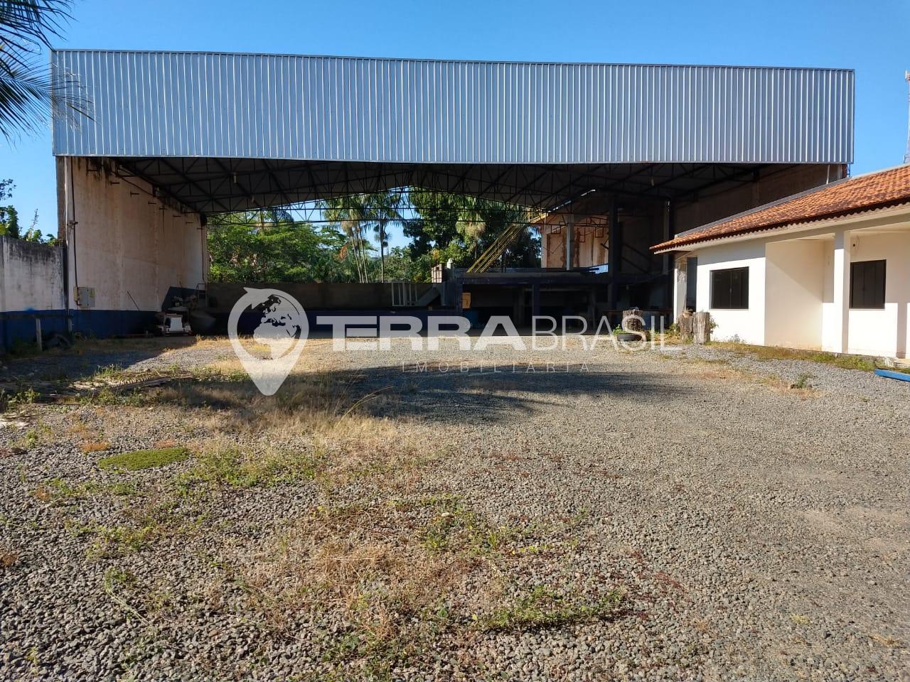 Barracão Comercial Jardim Tropical em Ouro Preto do Oeste-RO