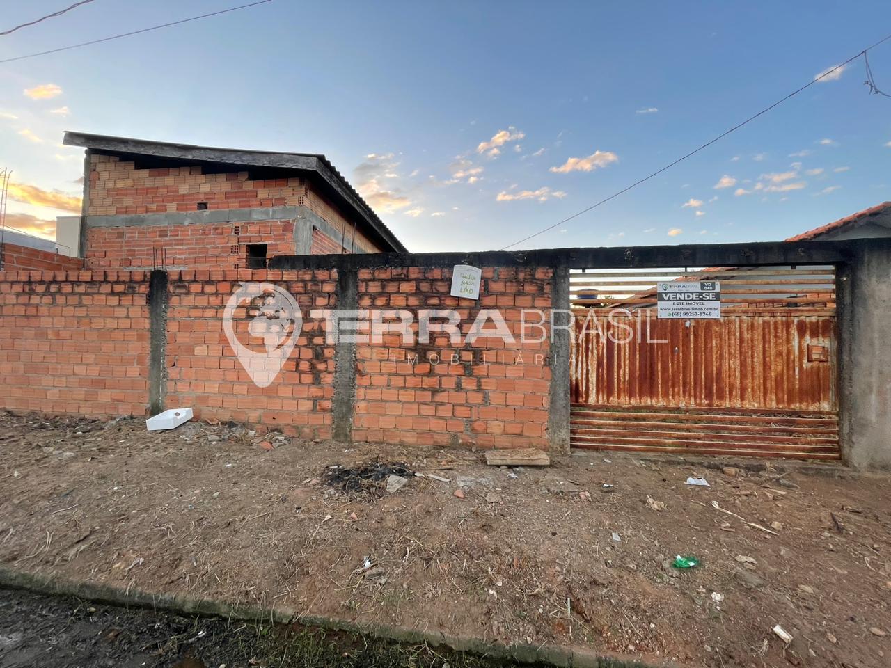 Terreno, com construção à venda, Bairro Orleans, JI-PARANA - RO