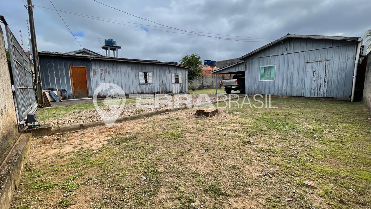 Casa com quatro quartos à venda B. Nova Brasília em Ji-Paraná ...