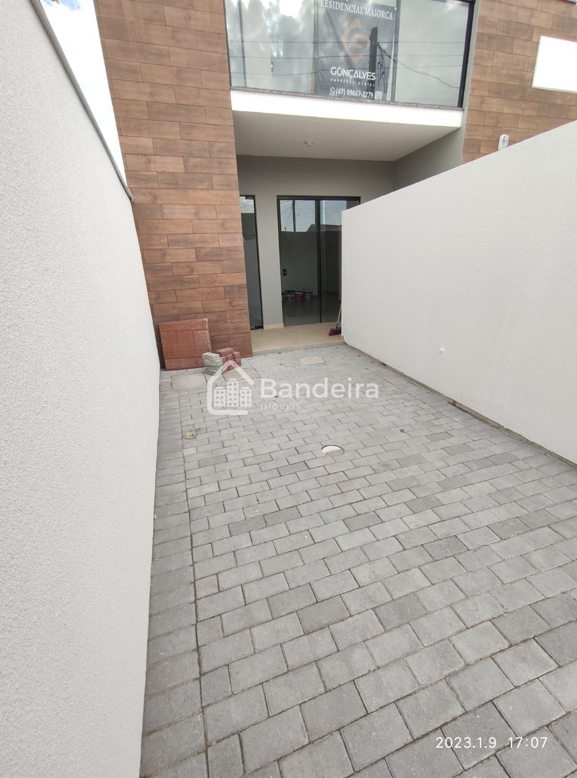 Apartamentos possui apenas 4 unidades com acesso individual, p...