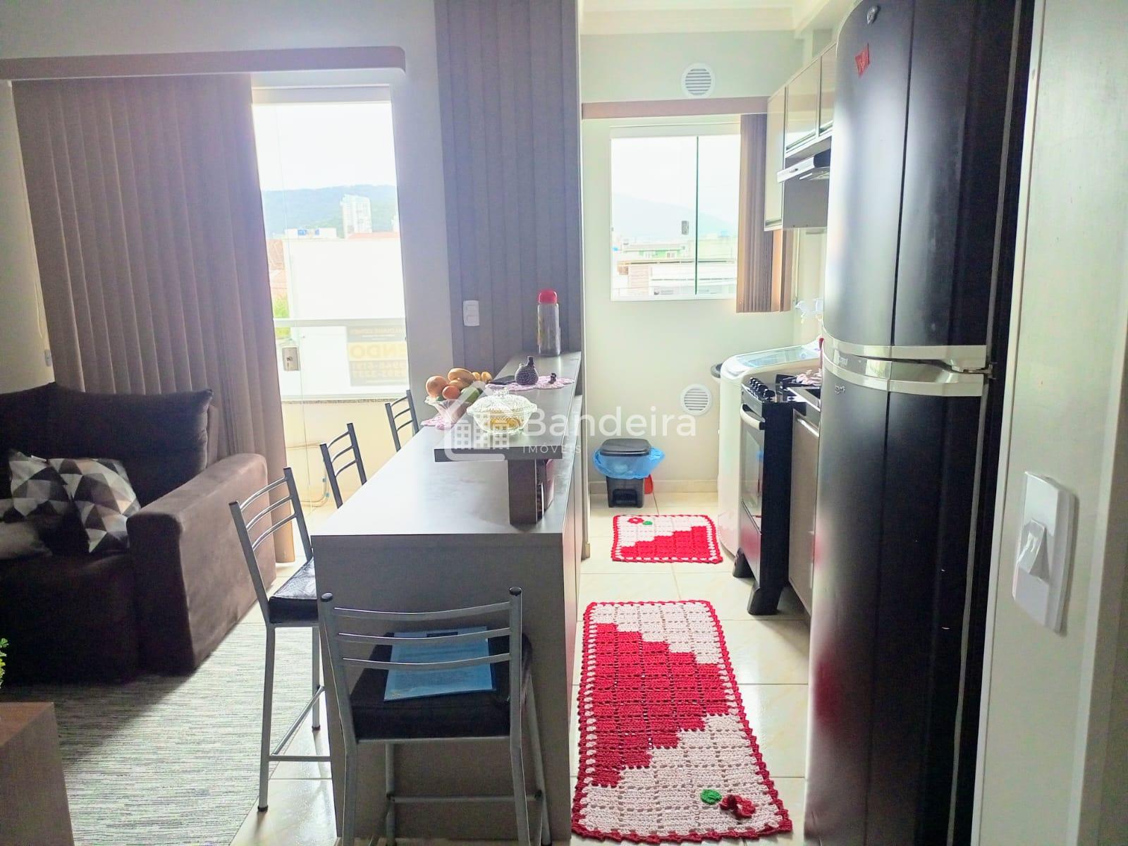 Apartamento SEMI-MOBILIADO, bairro Dom Bosco Dois dormitórios ...