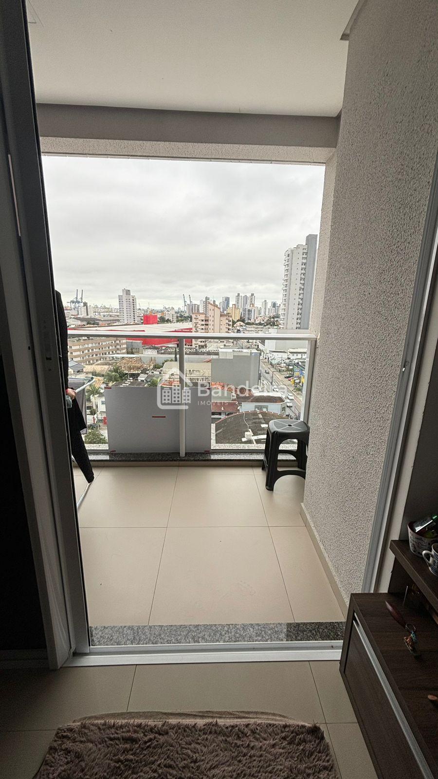 Apartamento amplo semi mobiliado no bairro São João 1 suite  2...