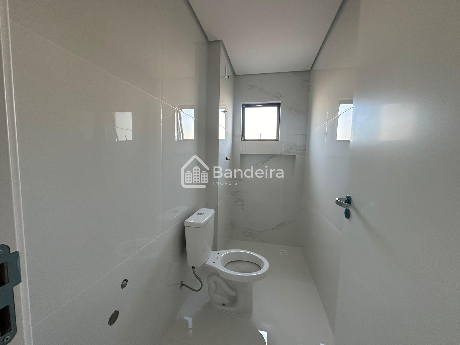 70 metros da Avenida Estefano Apartamento tipo 1com 99,84 m  3...