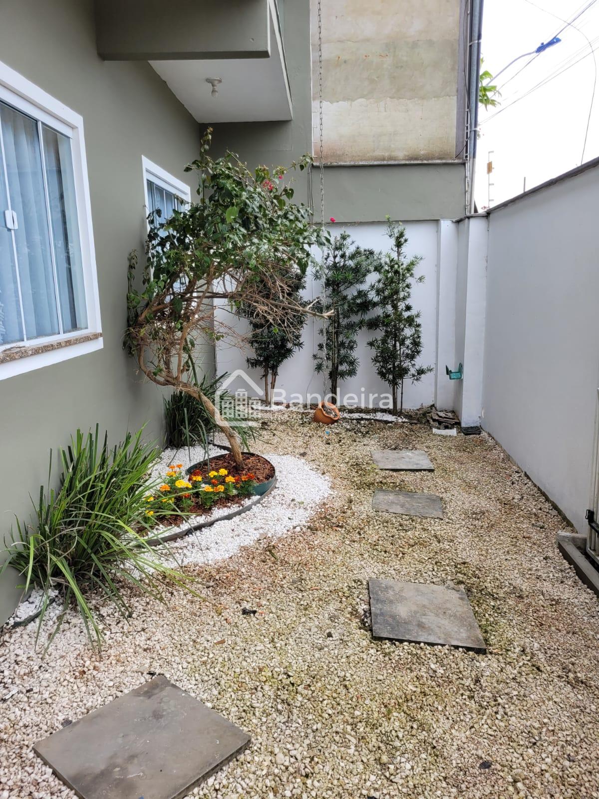 Ótima Casa á venda na Cidade Nova - Itajaí SC 1 Suíte   2 dorm...
