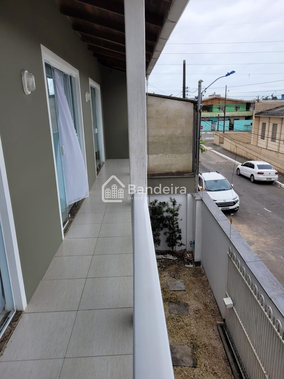 Ótima Casa á venda na Cidade Nova - Itajaí SC 1 Suíte   2 dorm...