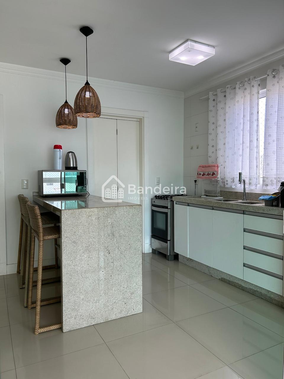Apartamento Mobiliado à venda, Meia Praia, ITAPEMA - SC