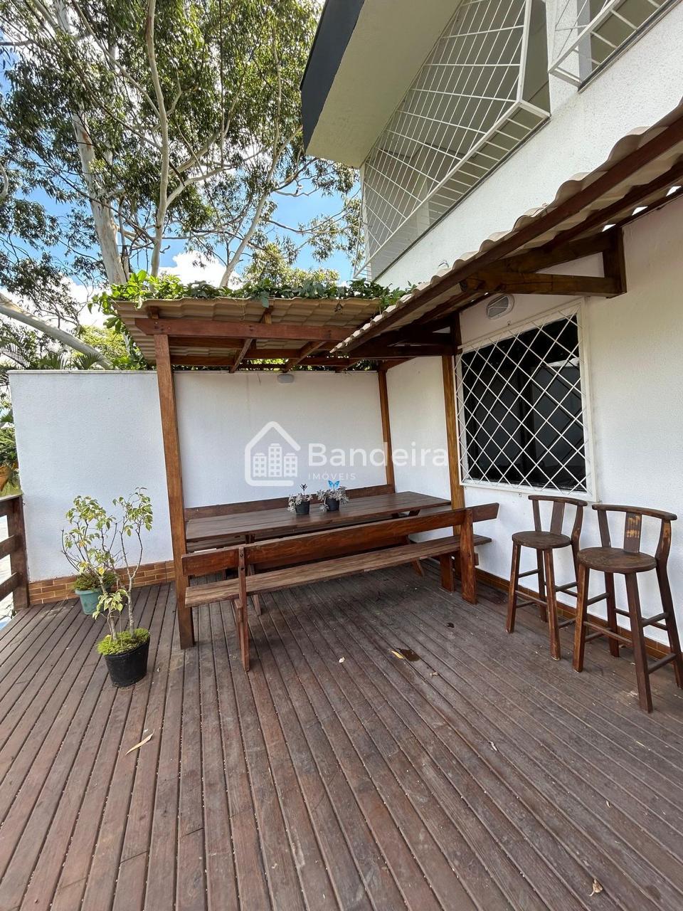 Casa semi - mobiliada para locação comercial e residencial com...