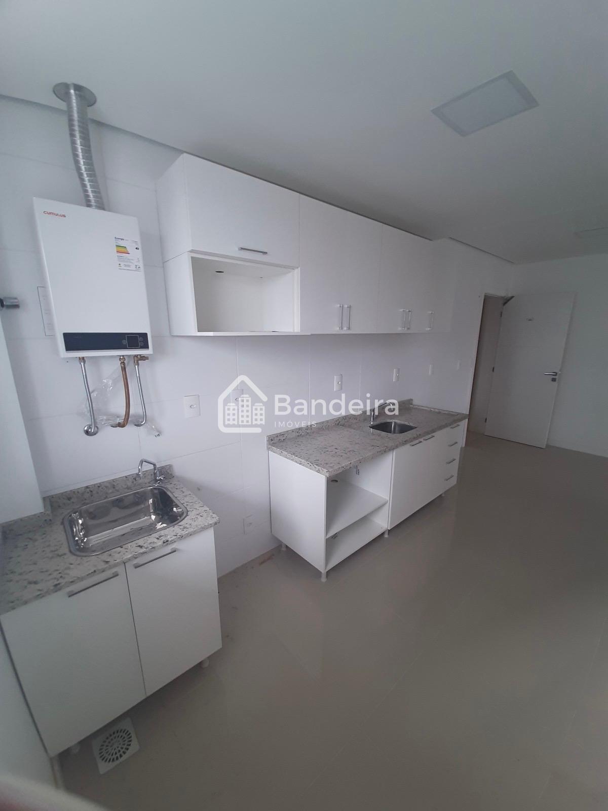 Apartamento com alguns moveis, bairro são Judas em Itajaí próx...