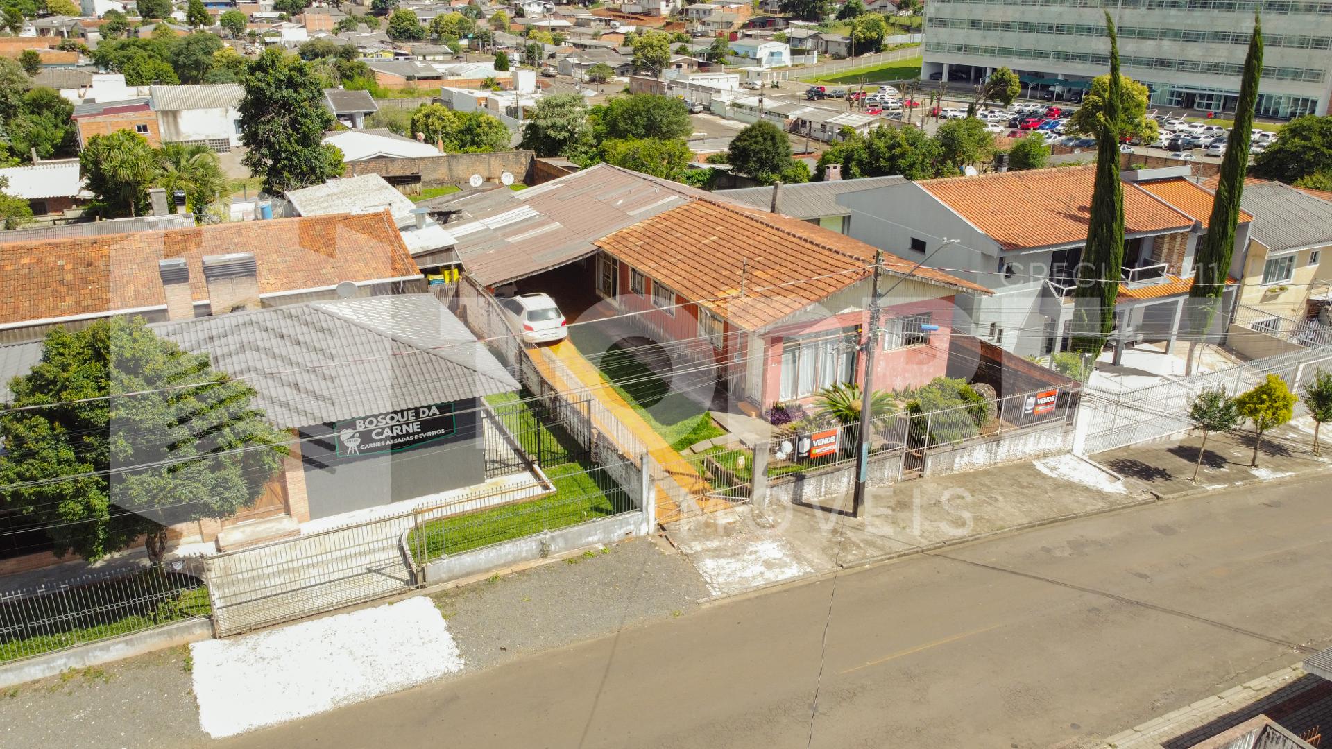 TERRENO A VENDA, GRANDE E MUITO BEM LOCALIZADO