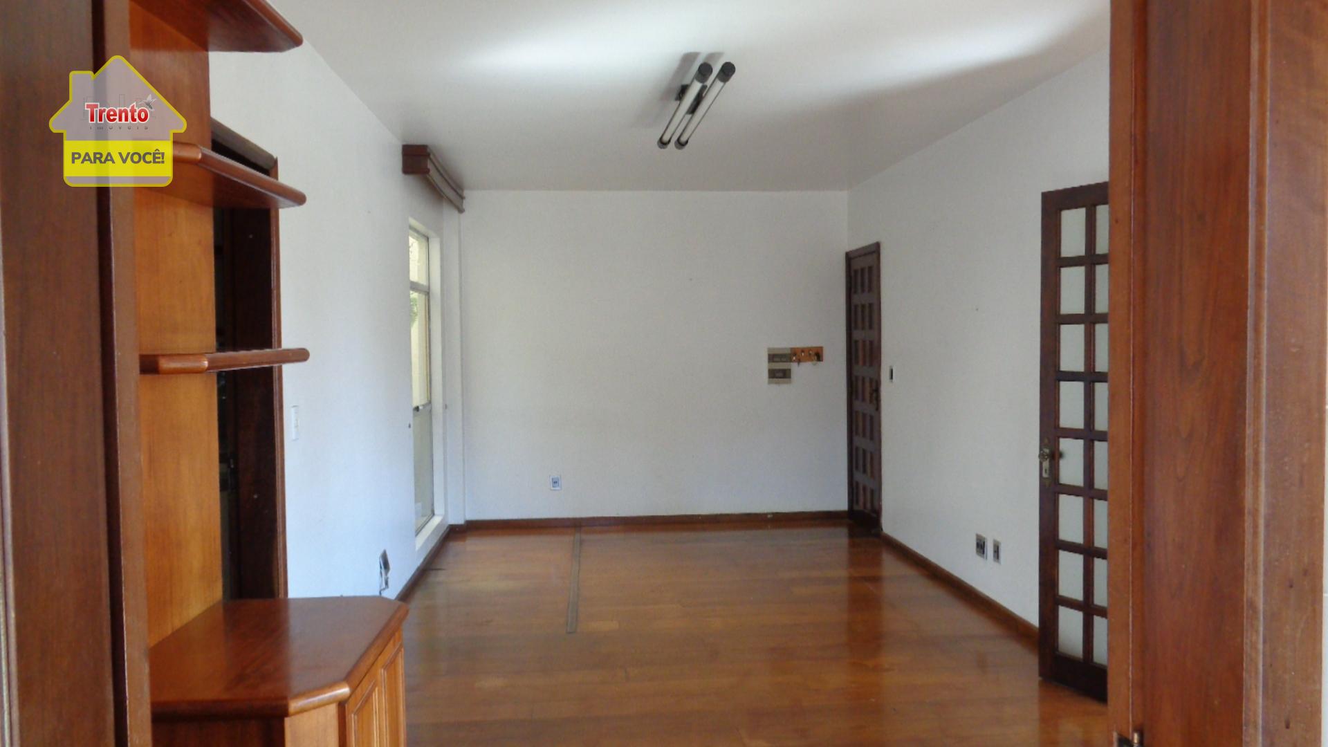 APARTAMENTO SEMIMOBILIADO NO ED. PARANÁ - RUA PARANÁ, N  190