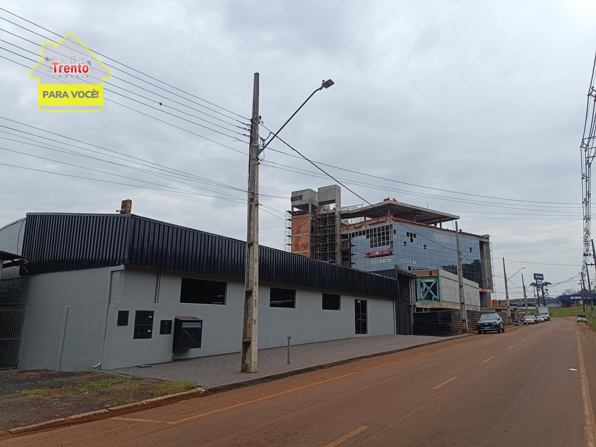 BARRACÃO COMERCIAL PARA LOCAÇÃO NO BAIRRO BORTOT, COMPOSTO DE ...