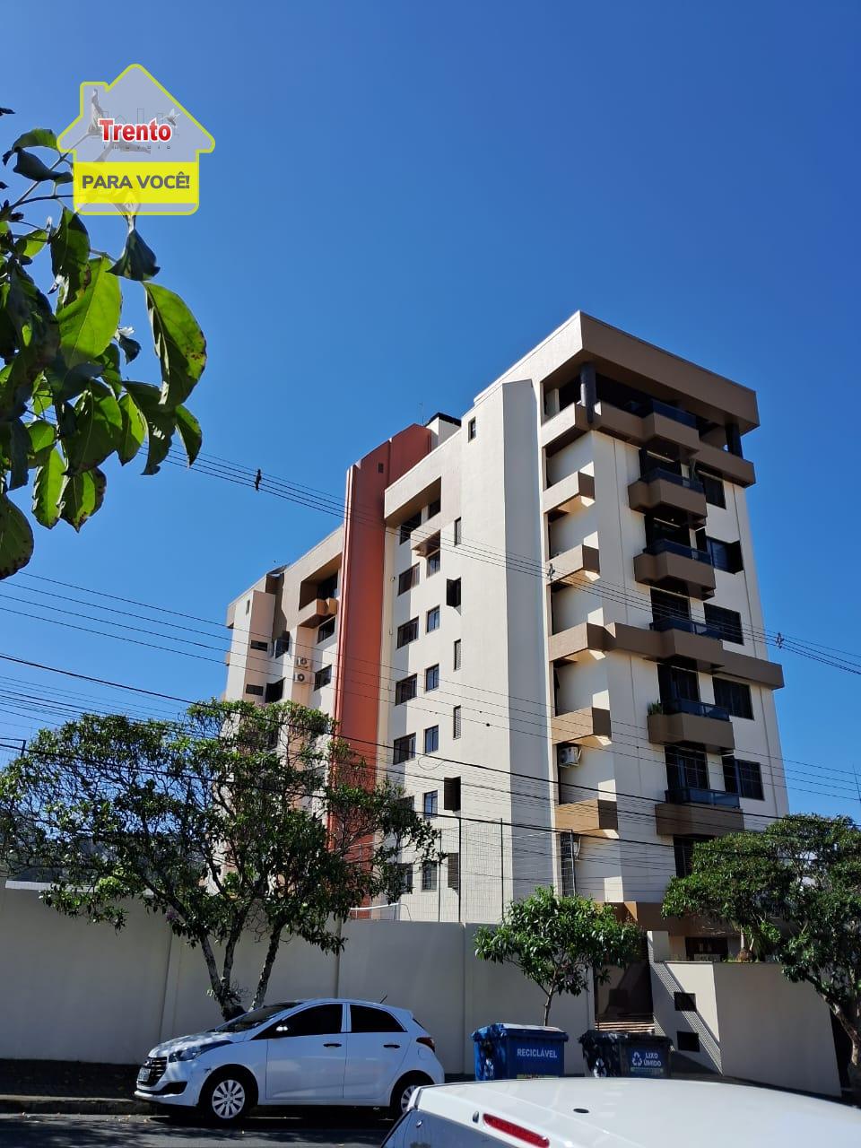 APARTAMENTO SEMIMOBILIADO PARA VENDA NO ED. DELTA, CENTRO DE P...