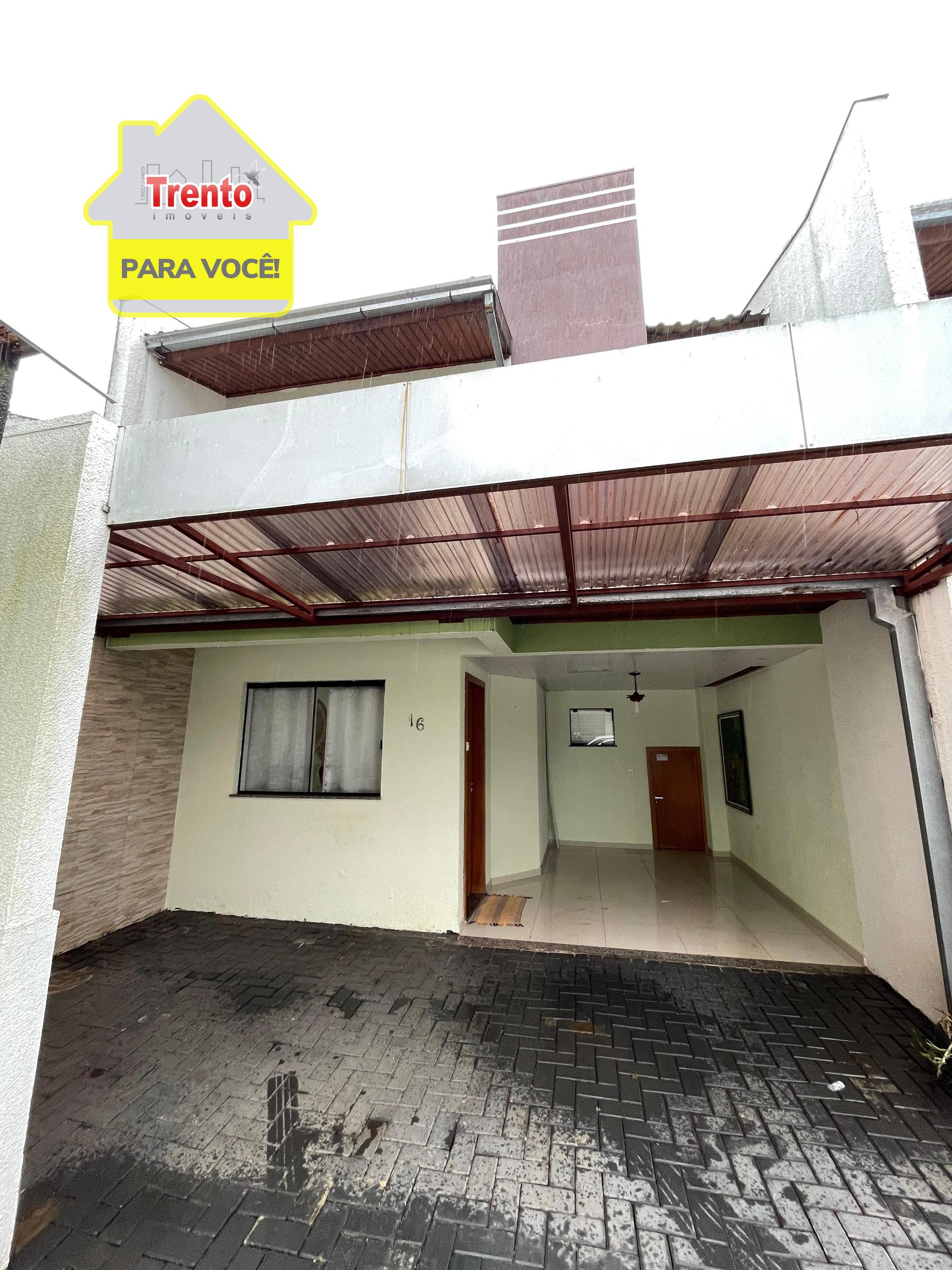 SOBRADO NO CONDOMINIO RESIDENCIAL EFRAIN - BAIRRO-  LA SALLE