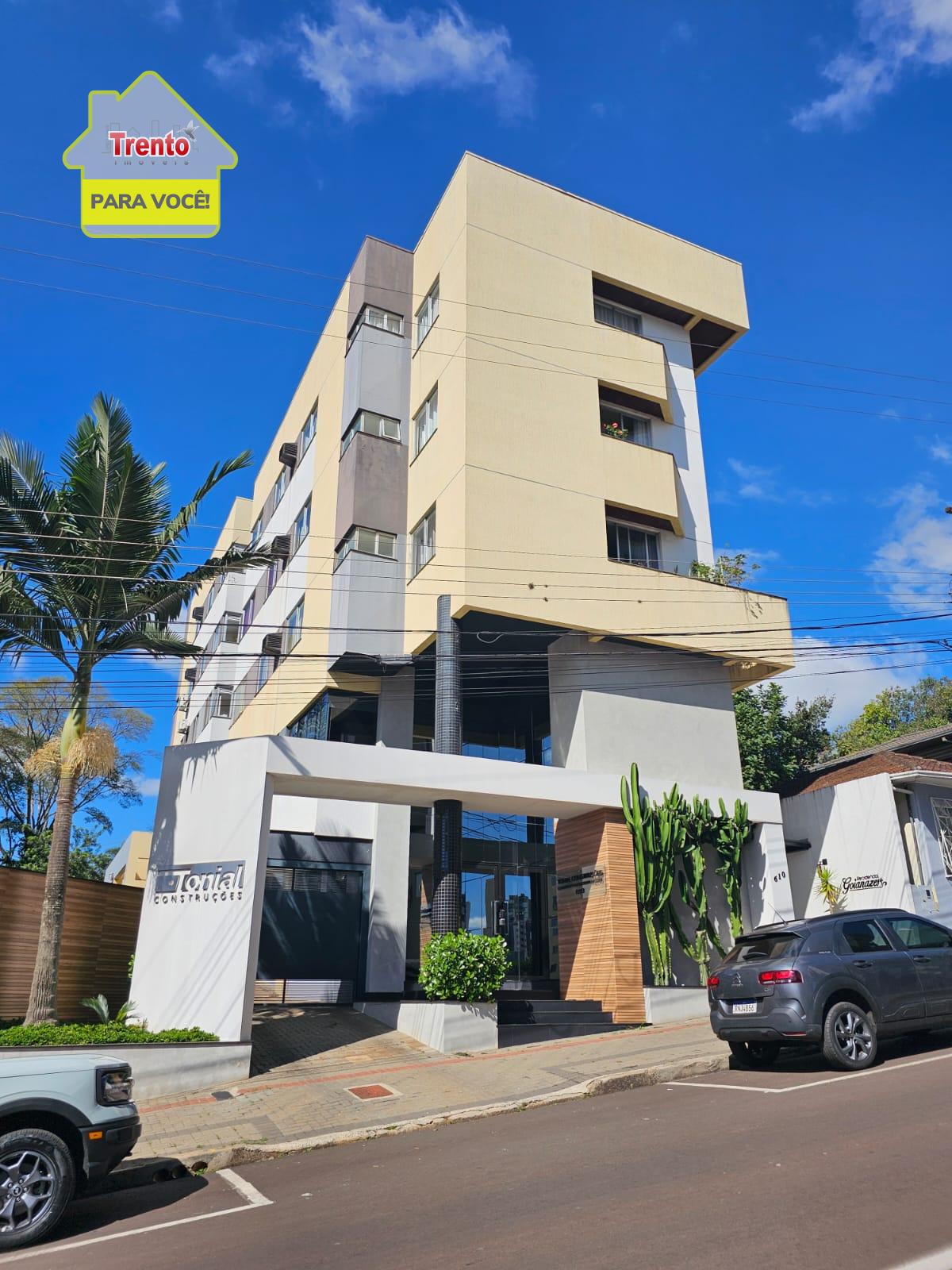 APARTAMENTO SEMIMOBILIADO ED. GOIANAZES, CENTRO, PATO BRANCO - PR