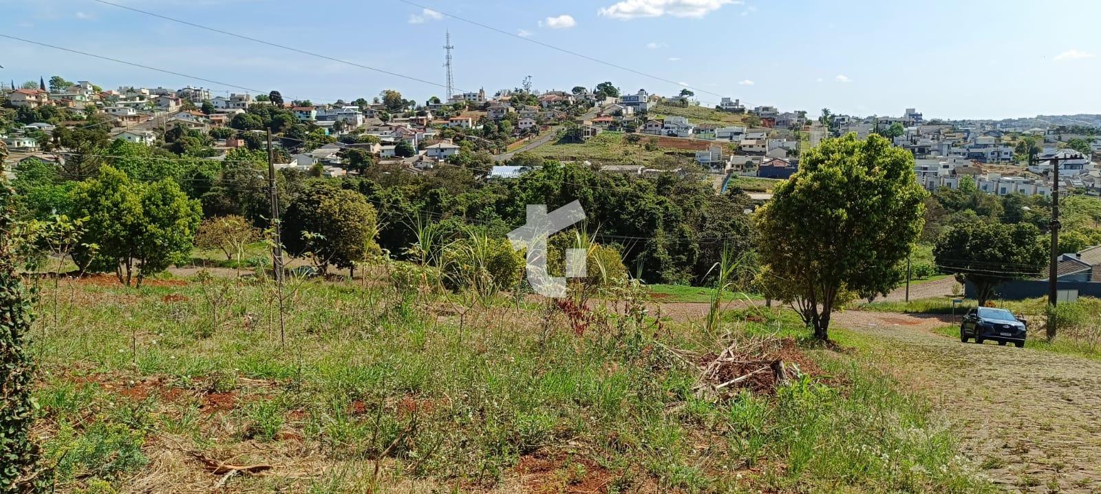 TERRENO COM DUAS FRENTES À VENDA NO BAIRRO VILA IZABEL EM PATO...