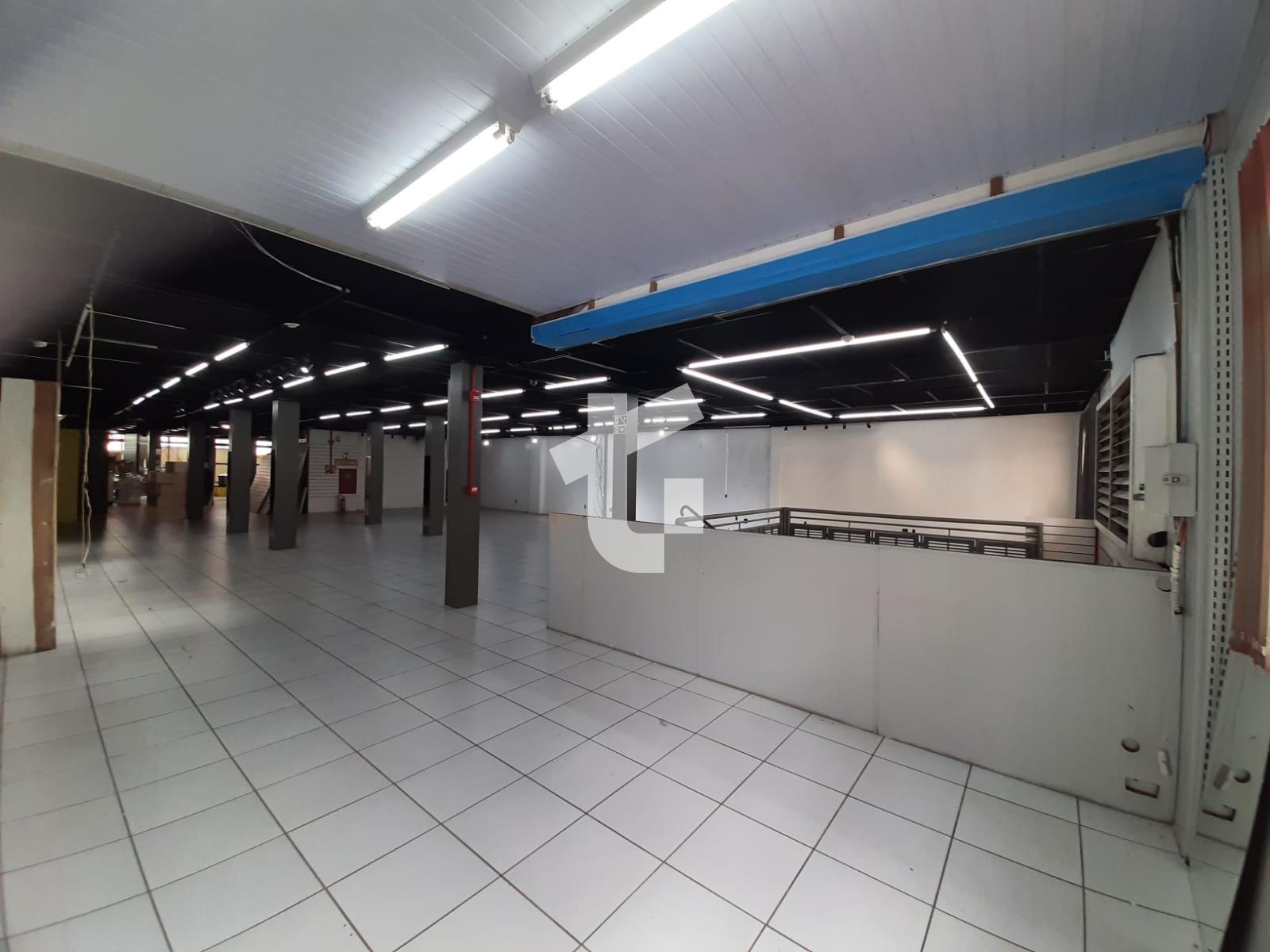 Sala Comercial em cima da ADS Calçados para locação, CENTRO, P...