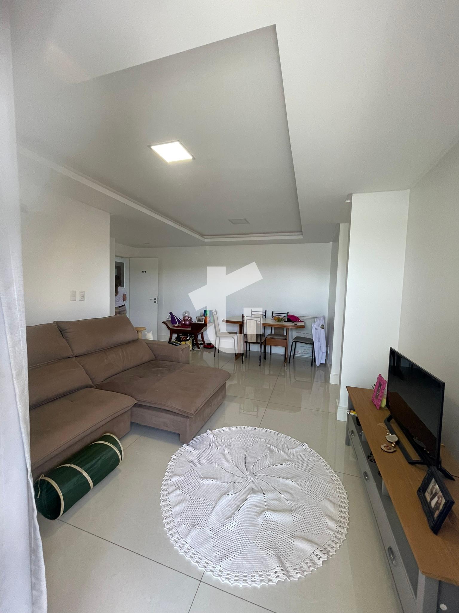 APARTAMENTO À VENDA NO EDIFÍCIO LUIS CESAR AMADORI, CENTRO - P...