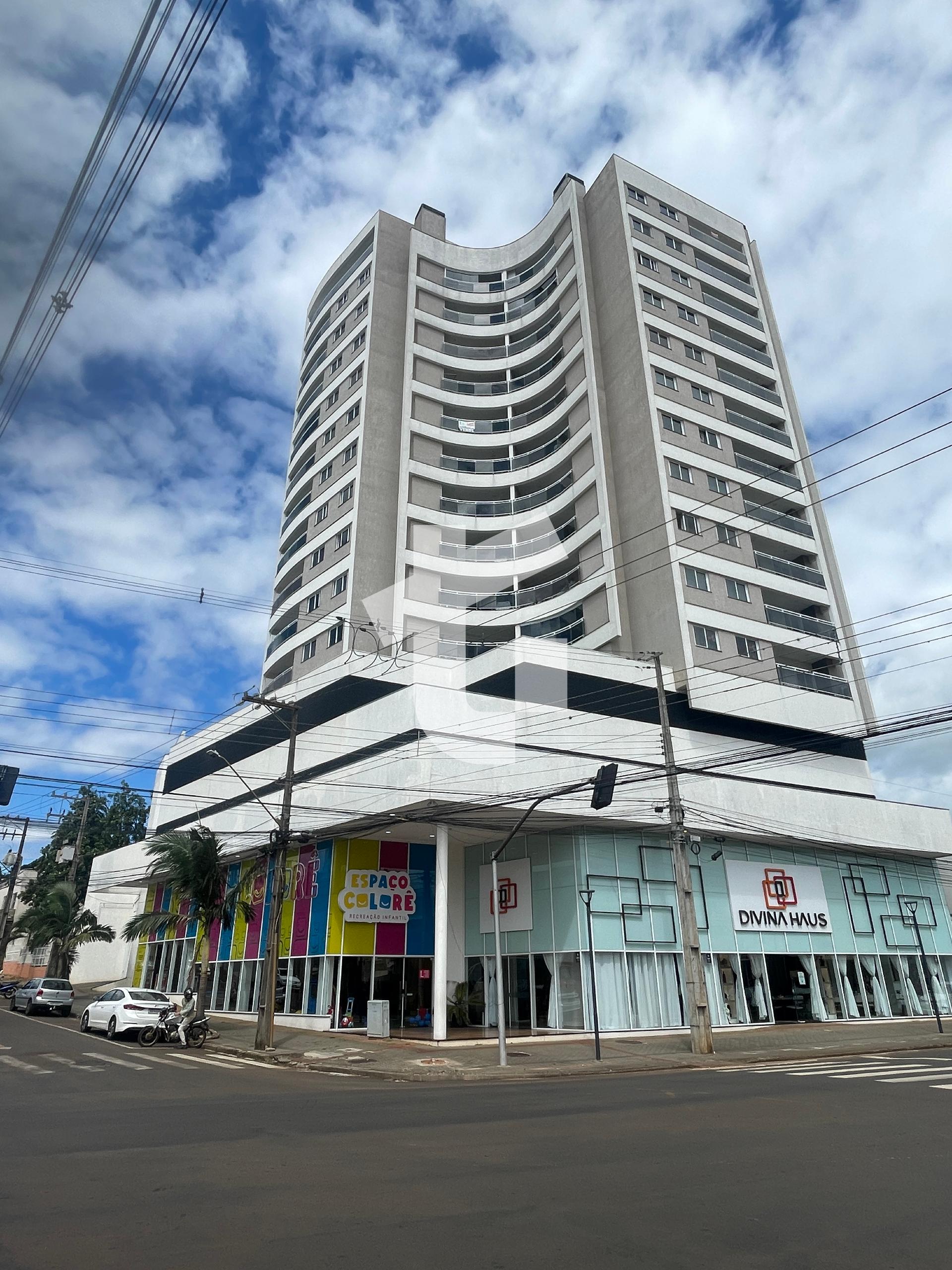 APARTAMENTO SEMIMOBILIADO À VENDA  EDIFÍCIO LUIZ CESAR AMADORI...