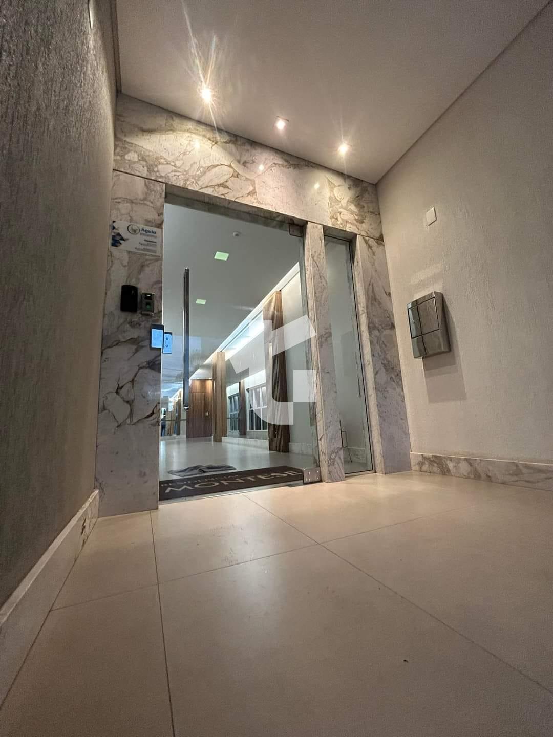 APARTAMENTO SEMIMOBILIADO À VENDA  EDIFÍCIO MONTESE  - CENTRO ...