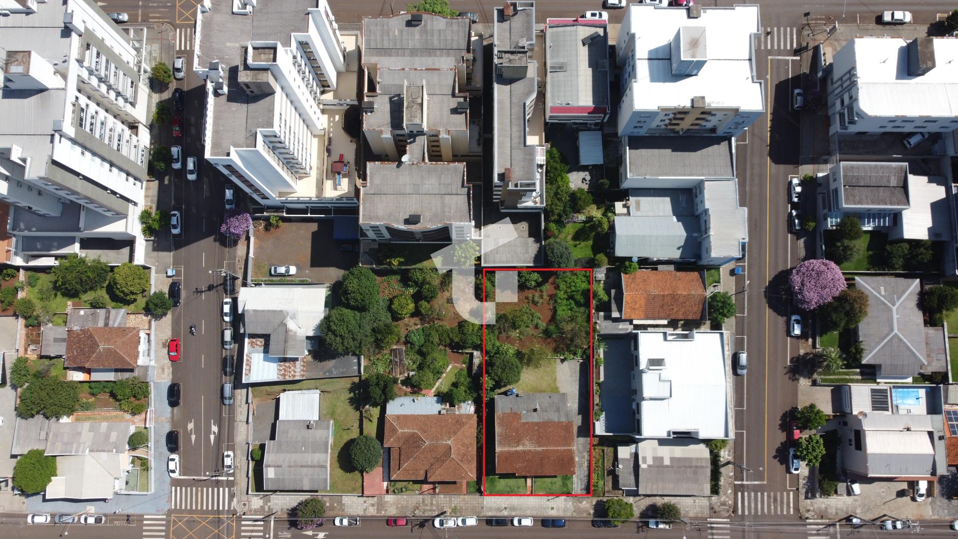 AMPLO TERRENO PLANO À VENDA NO CENTRO - PATO BRANCO - PR.