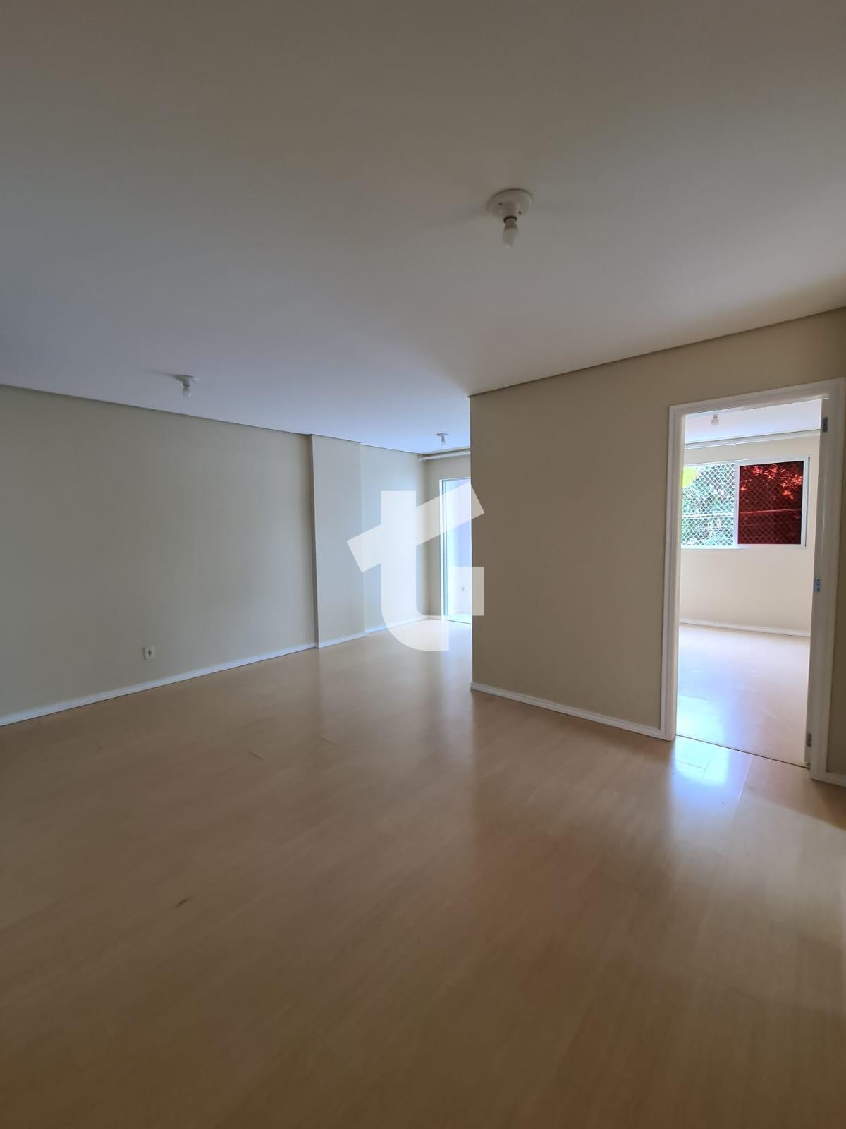 APARTAMENTO SEMIMOBILIADO PARA LOCAÇÃO NO ED. ANA LUIZA, CENTR...