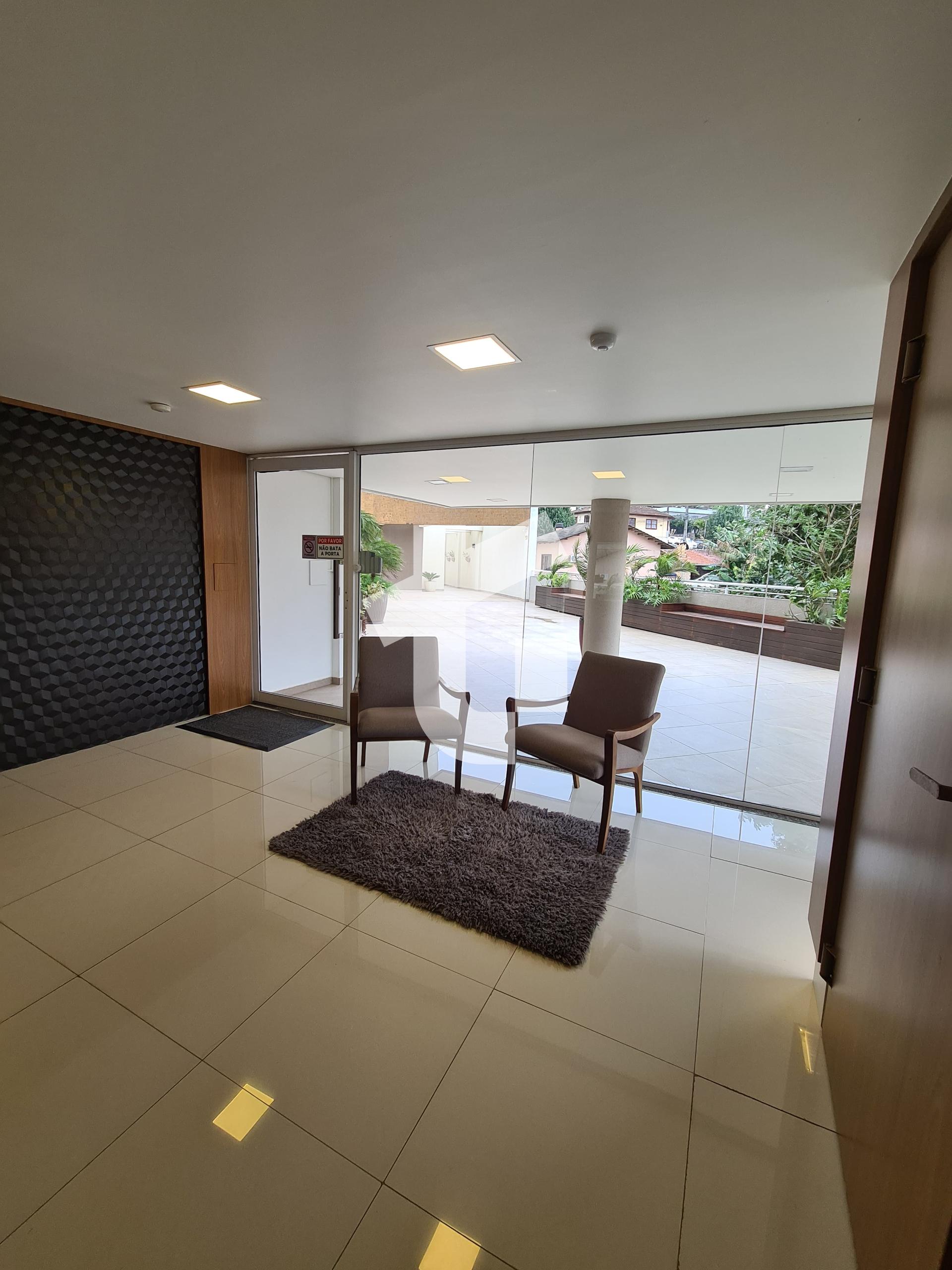 APARTAMENTO SEMIMOBILIADO PARA LOCAÇÃO NO ED. MONTE HERMON EM ...