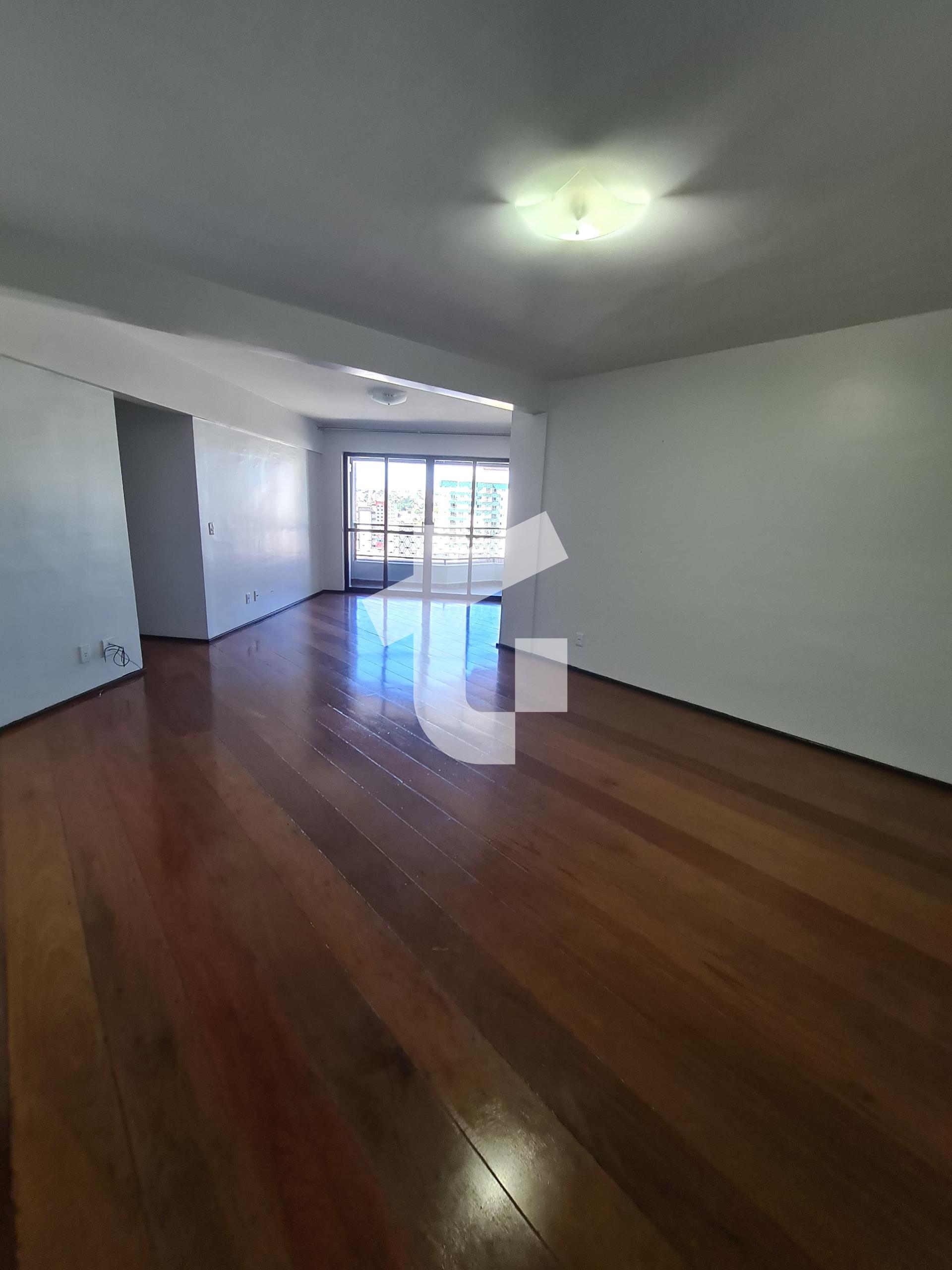 APARTAMENTO PARA LOCAÇÃO NO ED. VERÍSSIMO RIZI NO CENTRO DE PA...