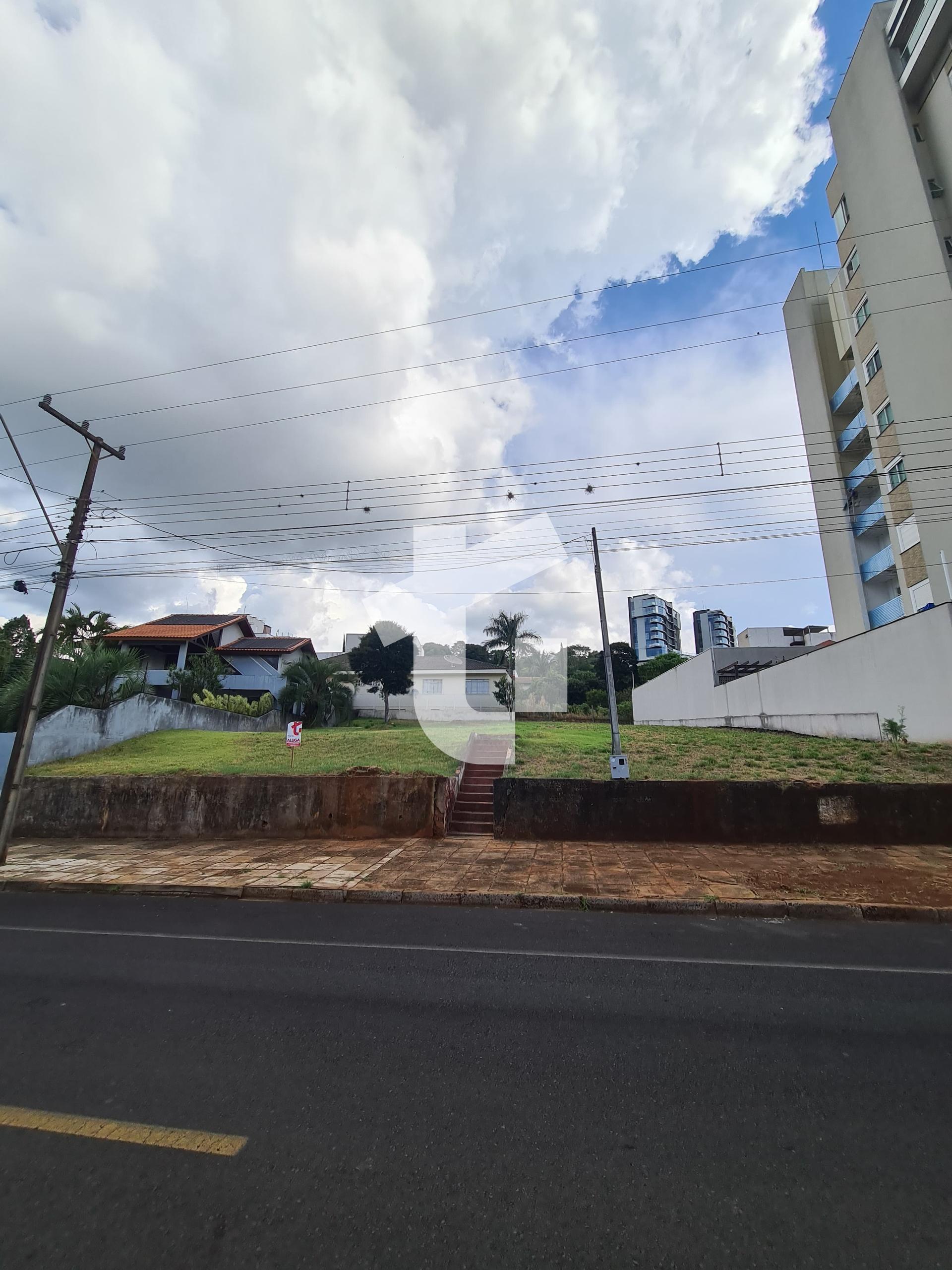 TERRENO COMERCIAL PARA LOCAÇÃO NO BAIRRO PARZIANELLO, PATO BRA...