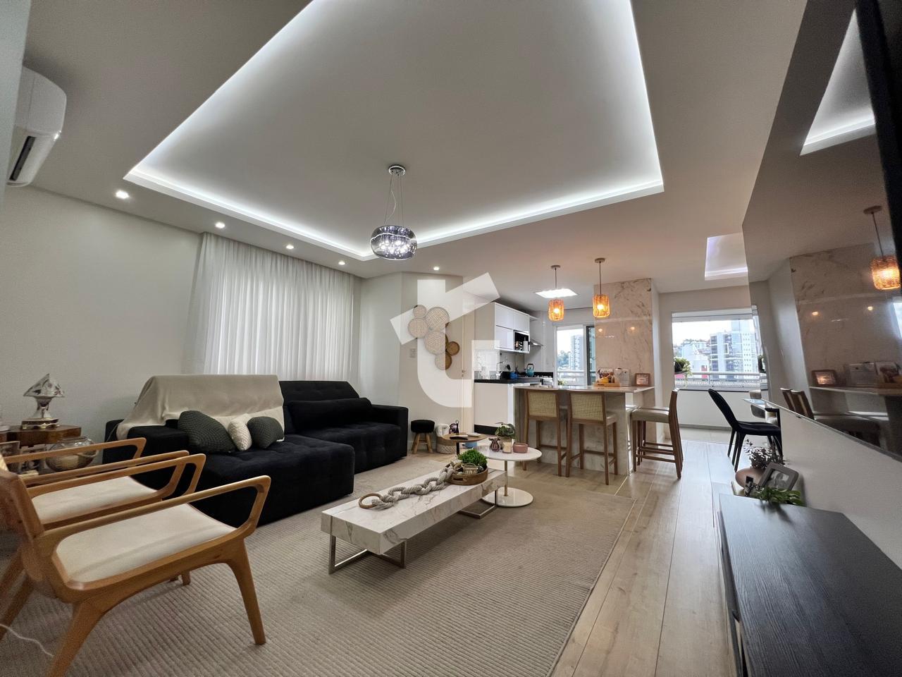 EXCELENTE APARTAMENTO SEMIMOBILIADO NO EDIFÍCIO PREMIUM  CENTR...