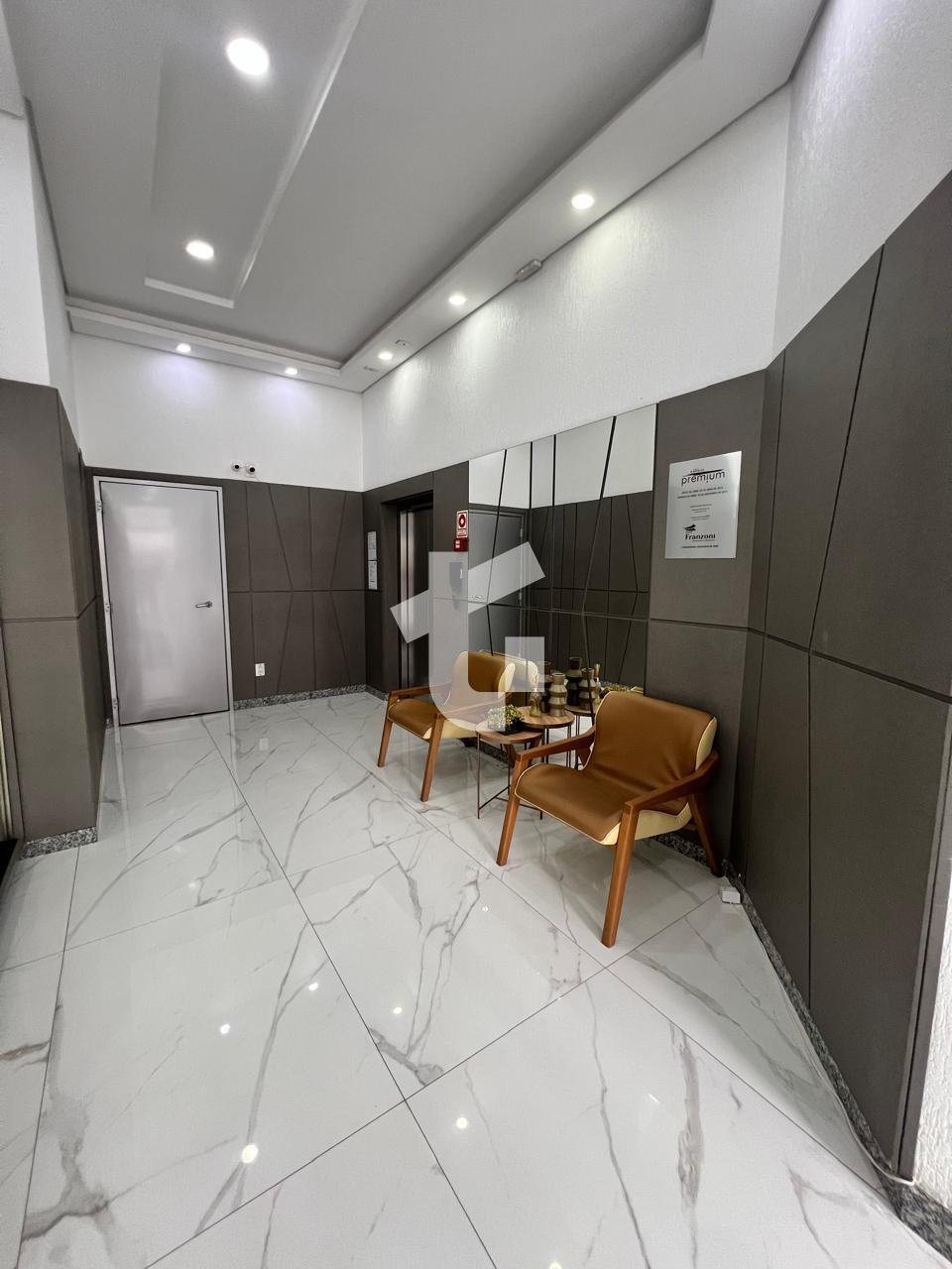 EXCELENTE APARTAMENTO SEMIMOBILIADO NO EDIFÍCIO PREMIUM CENTRO...