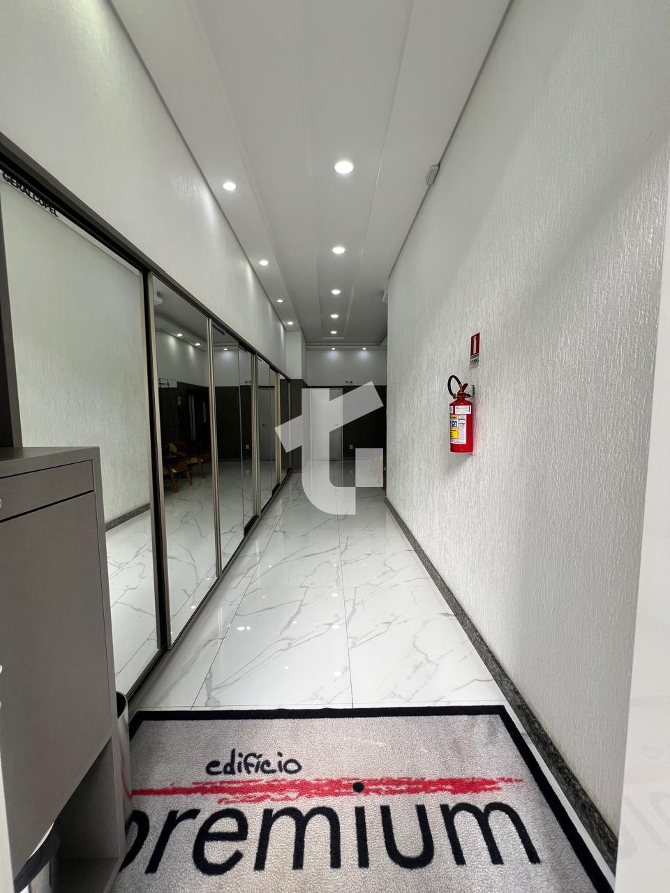 EXCELENTE APARTAMENTO SEMIMOBILIADO NO EDIFÍCIO PREMIUM CENTRO...