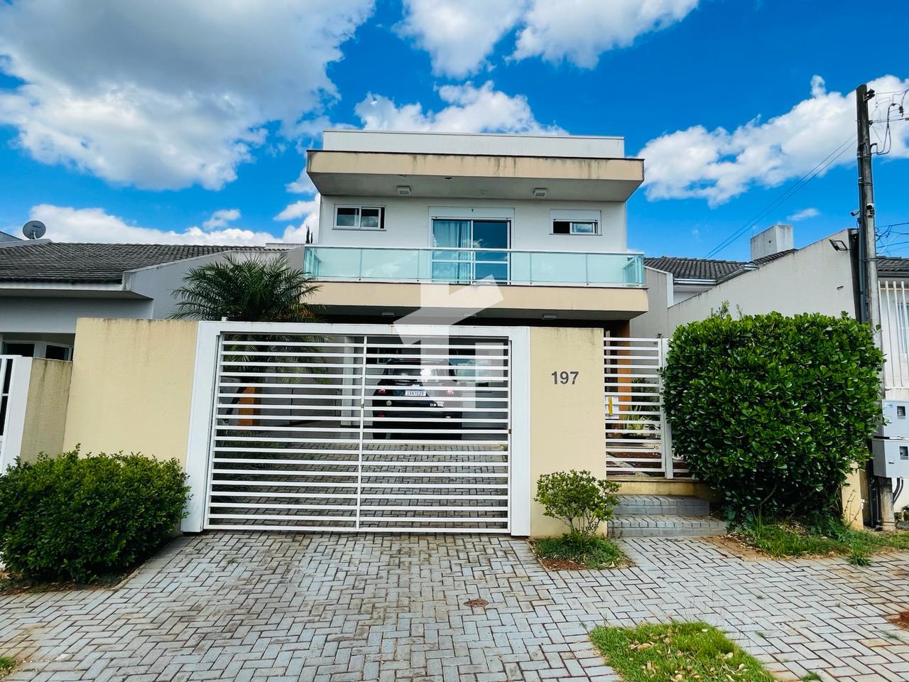 EXCELENTE CASA SEMIMOBILIADA PARA LOCAÇÃO NO BAIRRO LA SALLE, ...
