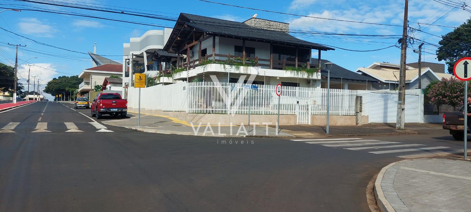 Sobrado à venda no Centro - Santa Terezinha de Itaipu PR