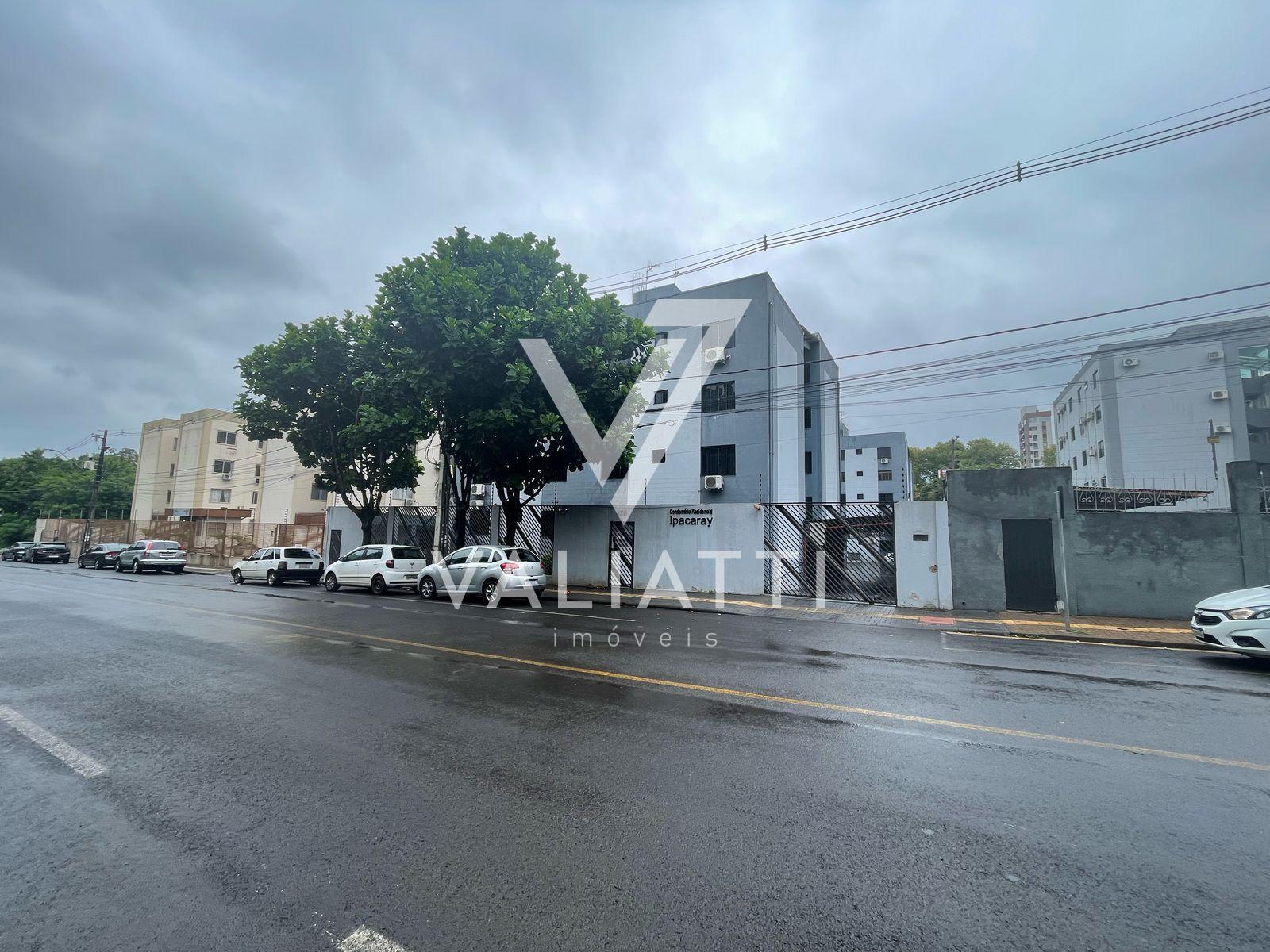 Apartamento, no 4  andar, à venda no Edifício Ipacaray