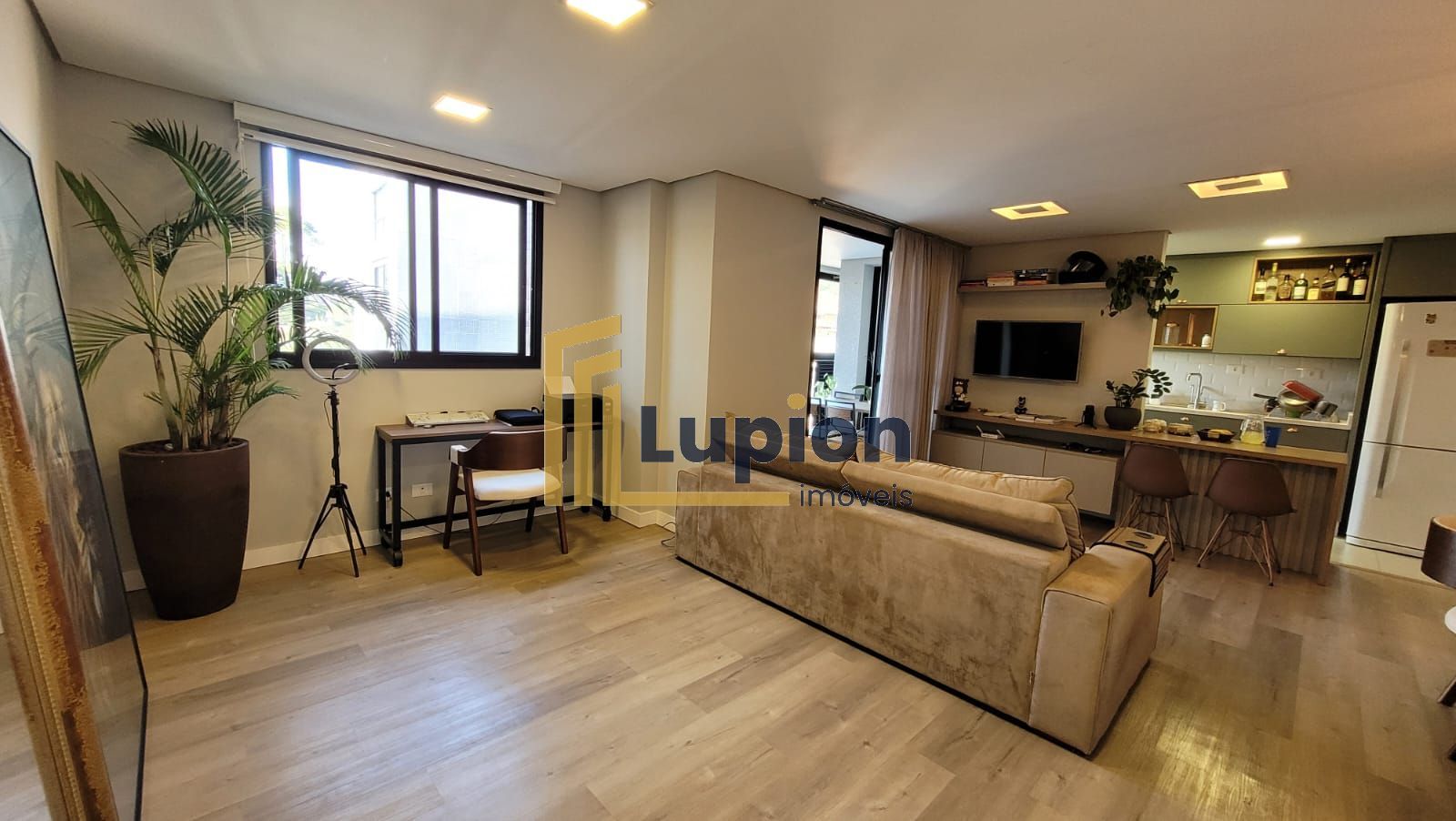 Apartamento com 2 dormitórios à venda, 72 m  por R  663.000,00...