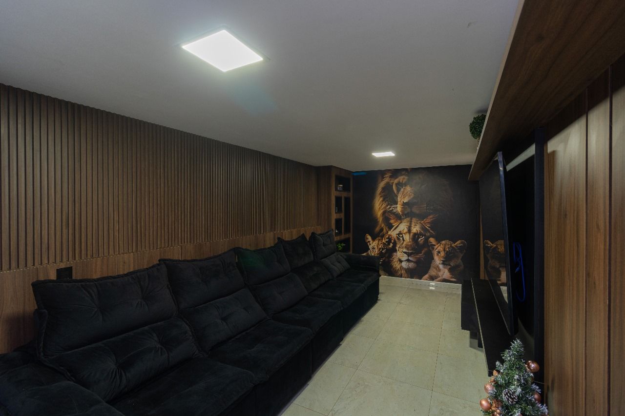Sobrado com 5 dormitórios à venda, 265 m  por R  900.000,00 - ...