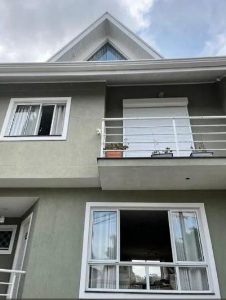Sobrado com 4 dormitórios à venda,250.00 m , são lourenço, CUR...