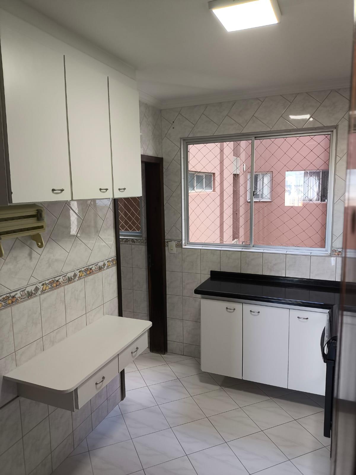 Apartamento com 3 dormitórios à venda,133.00 m , rebouças, CUR...