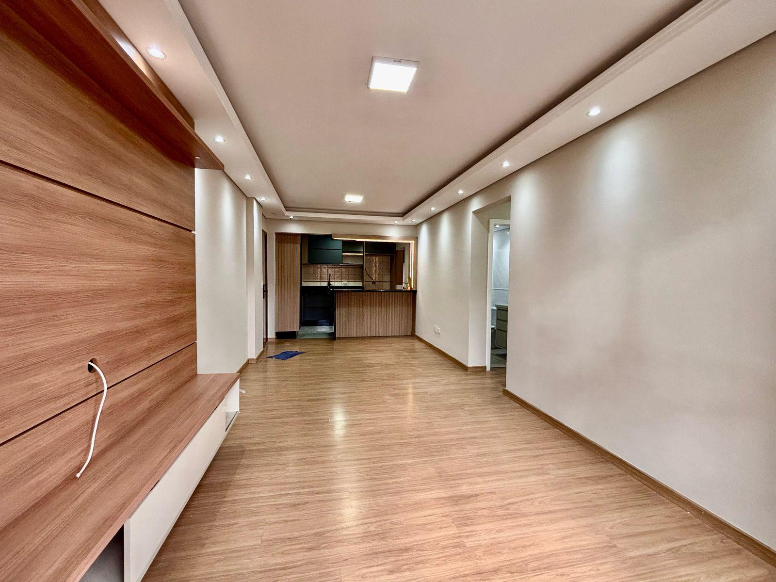 Apartamento 3 quartos, suíte, sacada, desocupado, 77 m  por R ...