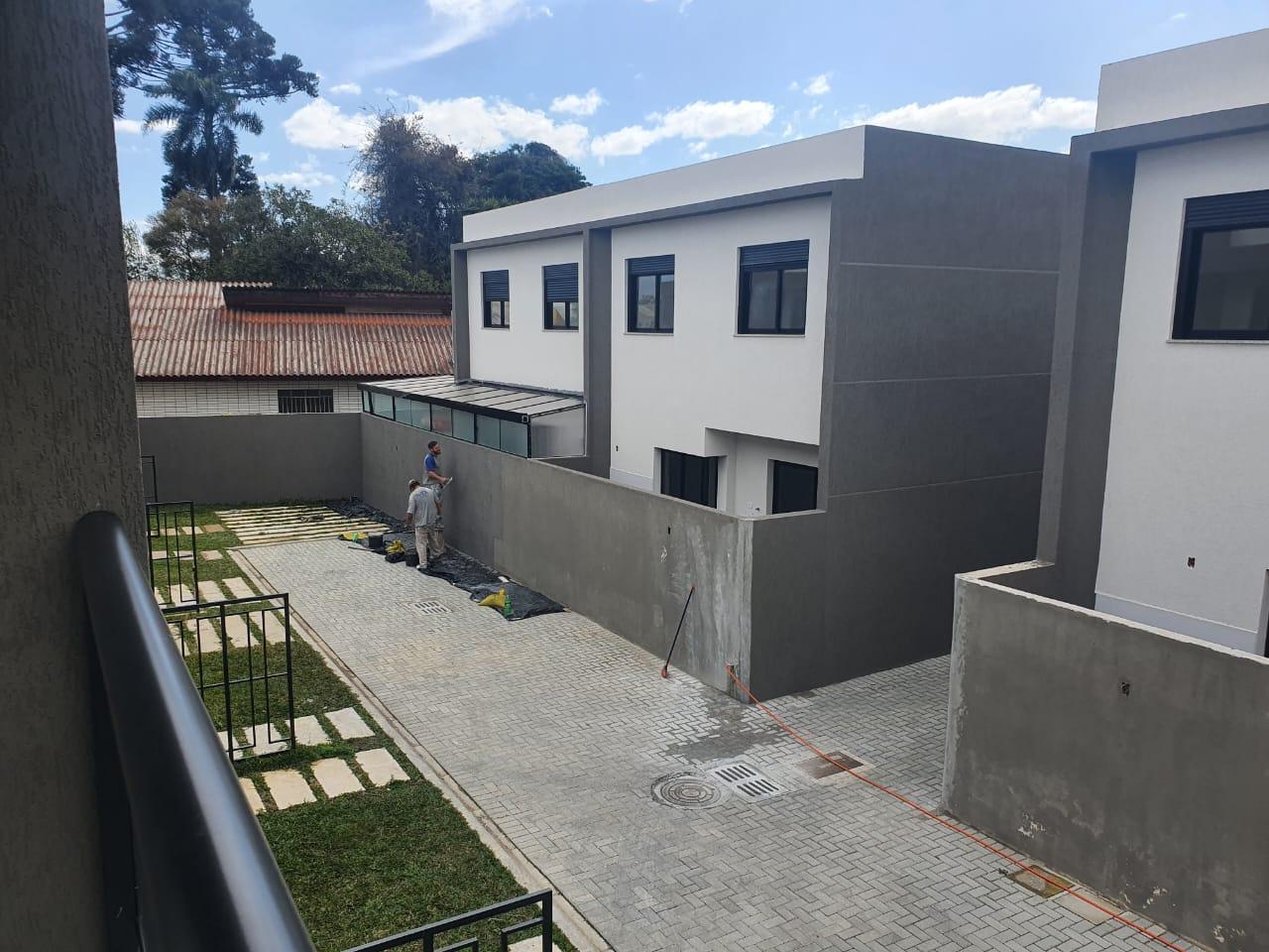 Sobrado com 3 dormitórios à venda,108,20 m , uberaba, CURITIBA...