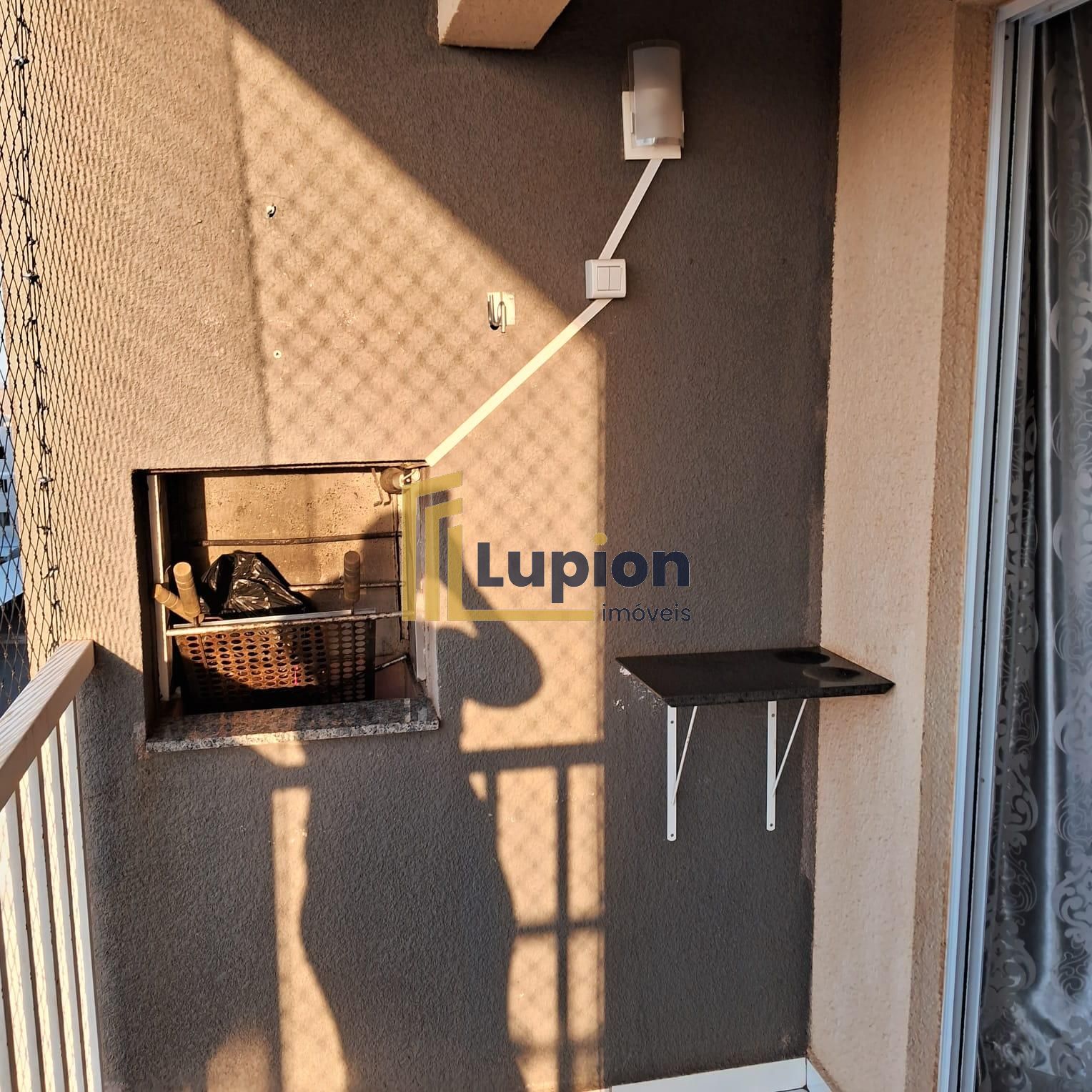 Apartamento com 2 dormitórios à venda, Jardim Vitória, CURITIB...