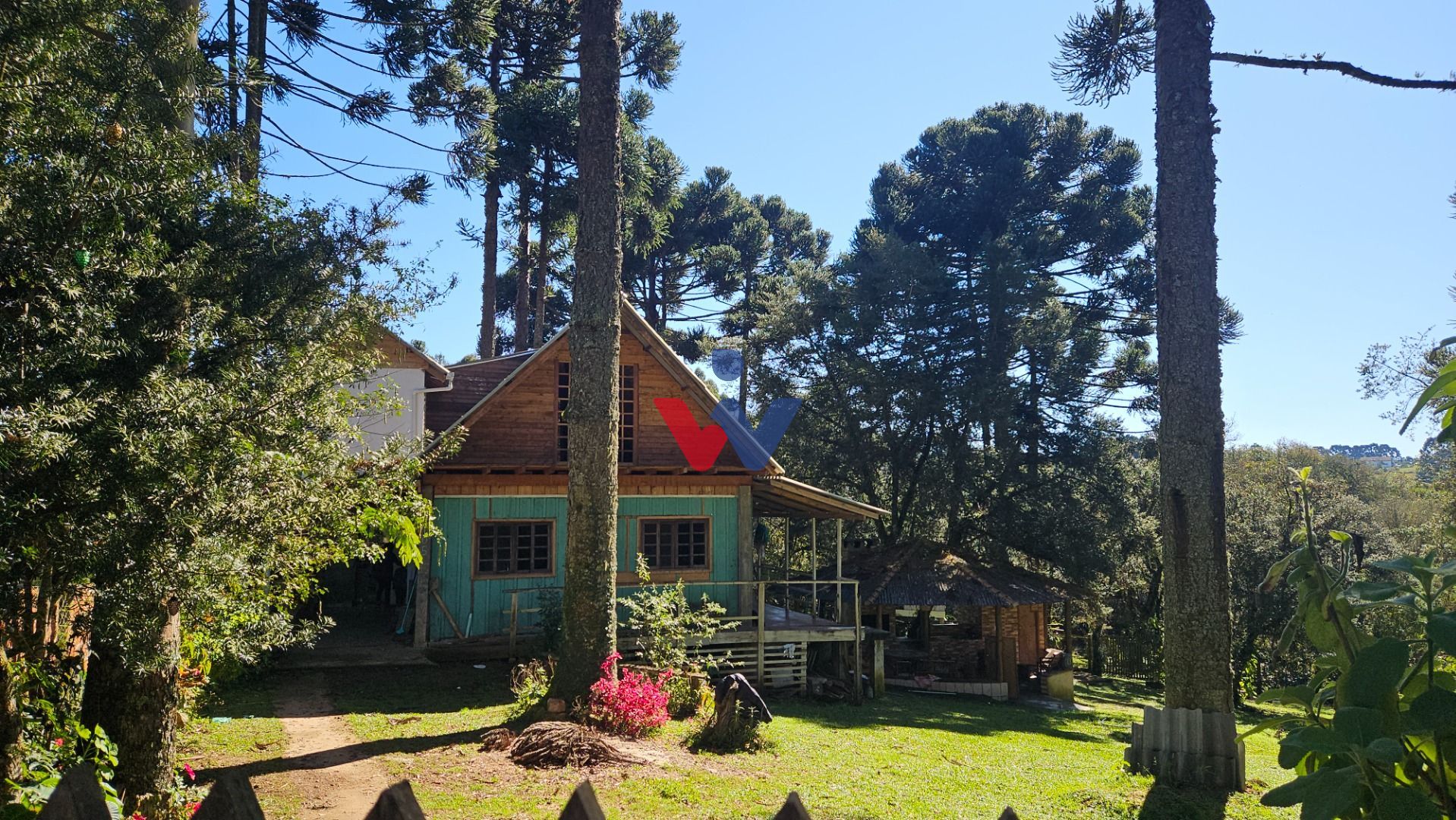 Chácara com 4 dormitórios à venda, 3400 m  por R  394.000 -Col...