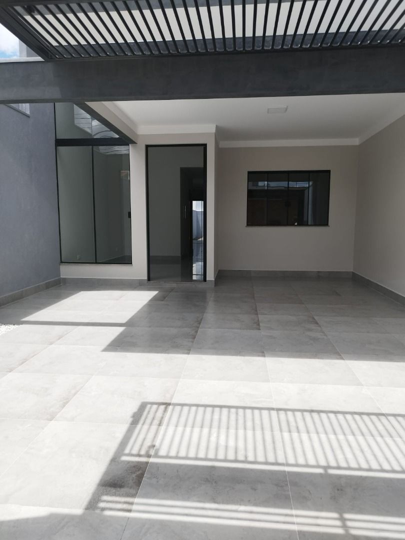 Casa com 3 dormitórios à venda, 122 m² por R$ 679.900,00 - Jar...
