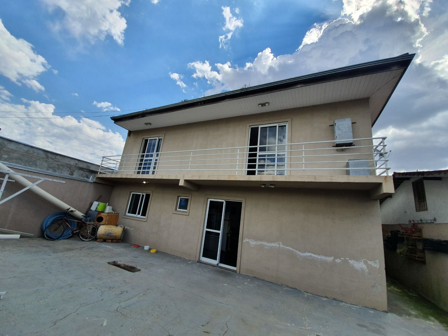 Casa com 3 dormitórios à venda, 277 m  por R  830.000,00 - Jar...